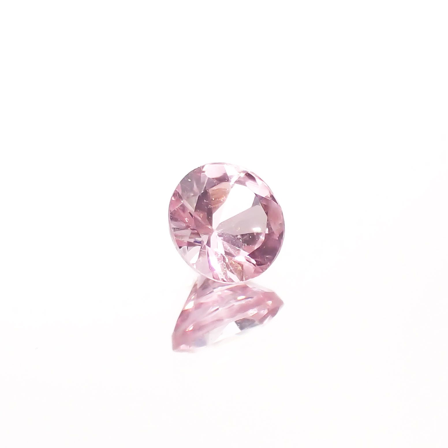 シルキーピンクスピネル タンザニア産 0.38ct[230421580]4.3x4.3mm前後