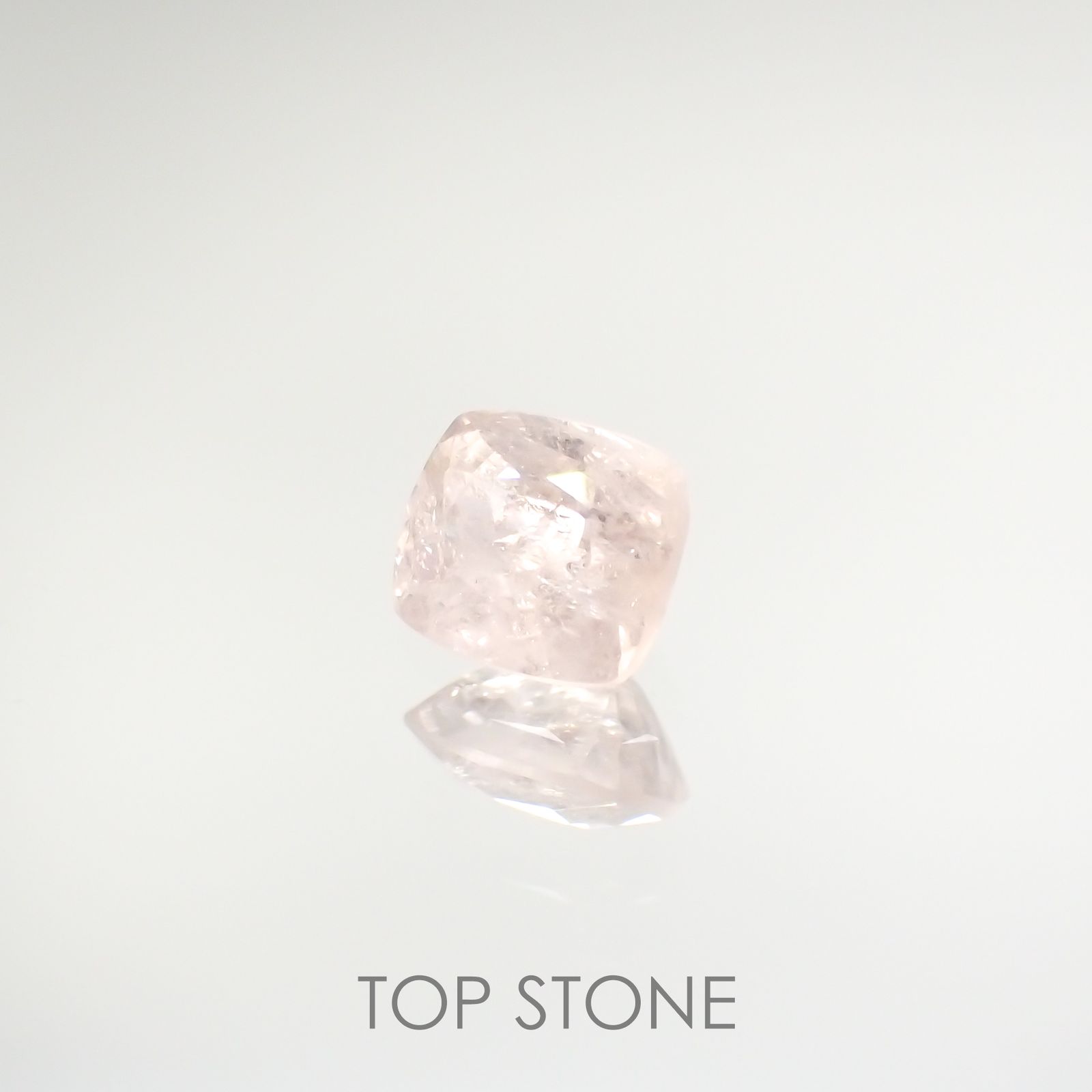 ピンクターフェアイト(ピンク・ターフェアイト) スリランカ産 0.425ct ソ付(彩珠)[210812288]4.6×4mm前後