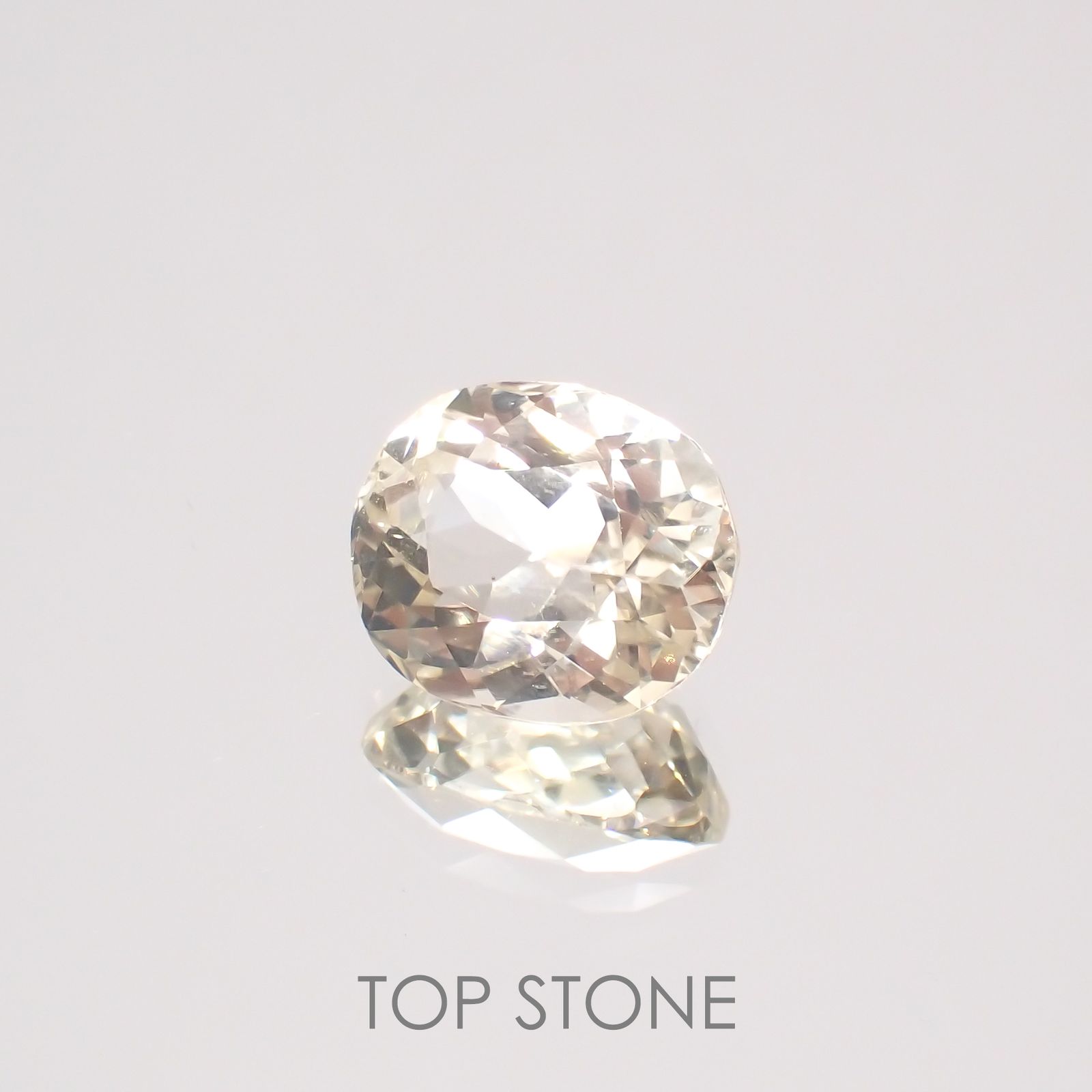 イエロースポジュミン(宝石名スポジュミン)アフガニスタン産 5.46ct 識別済[211113706]11.5x9.8mm前後