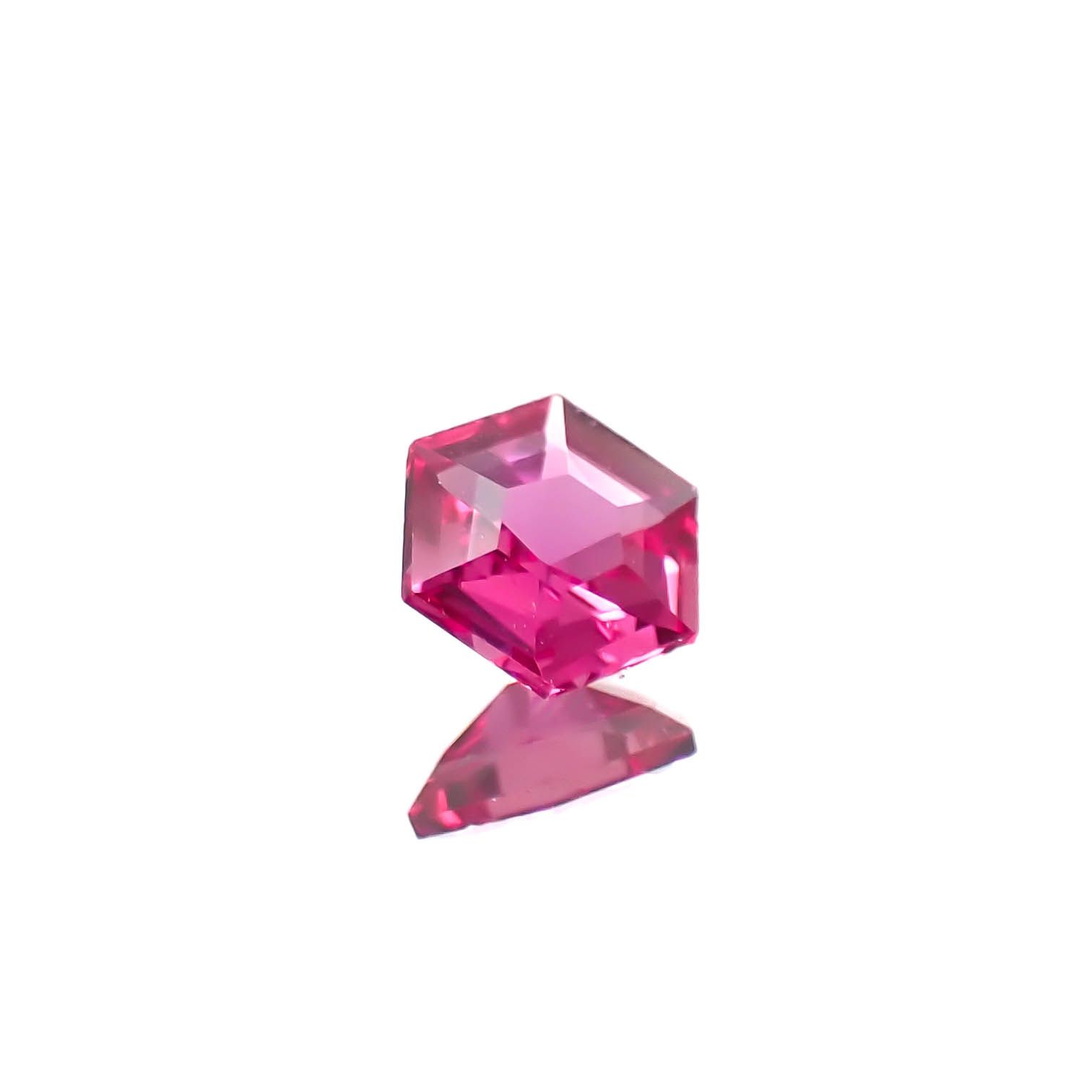 ◇ヘキサゴンカット◇ルビー 非加熱 モザンビーク産 0.18ct [250630505]3.4x3.4mm前後