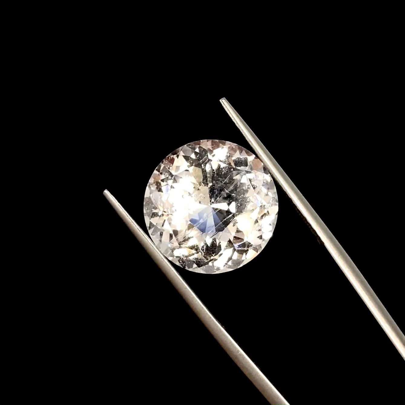 ダンビュライト(宝石名ホワイト・ダンブライト)メキシコ産 11.745ct ソ