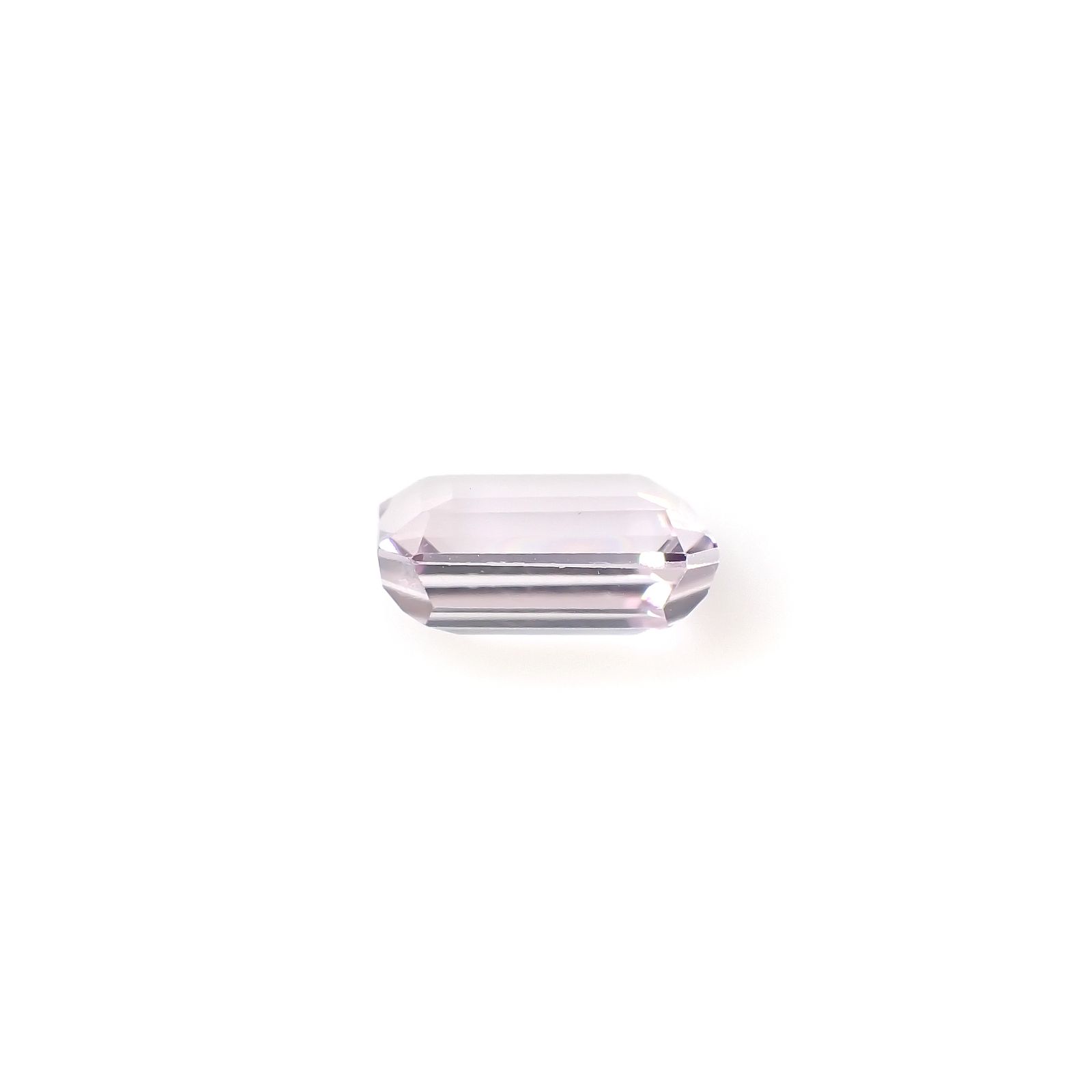 クンツァイト アフガニスタン産 3.51ct[231224712]9.9x7.7mm前後