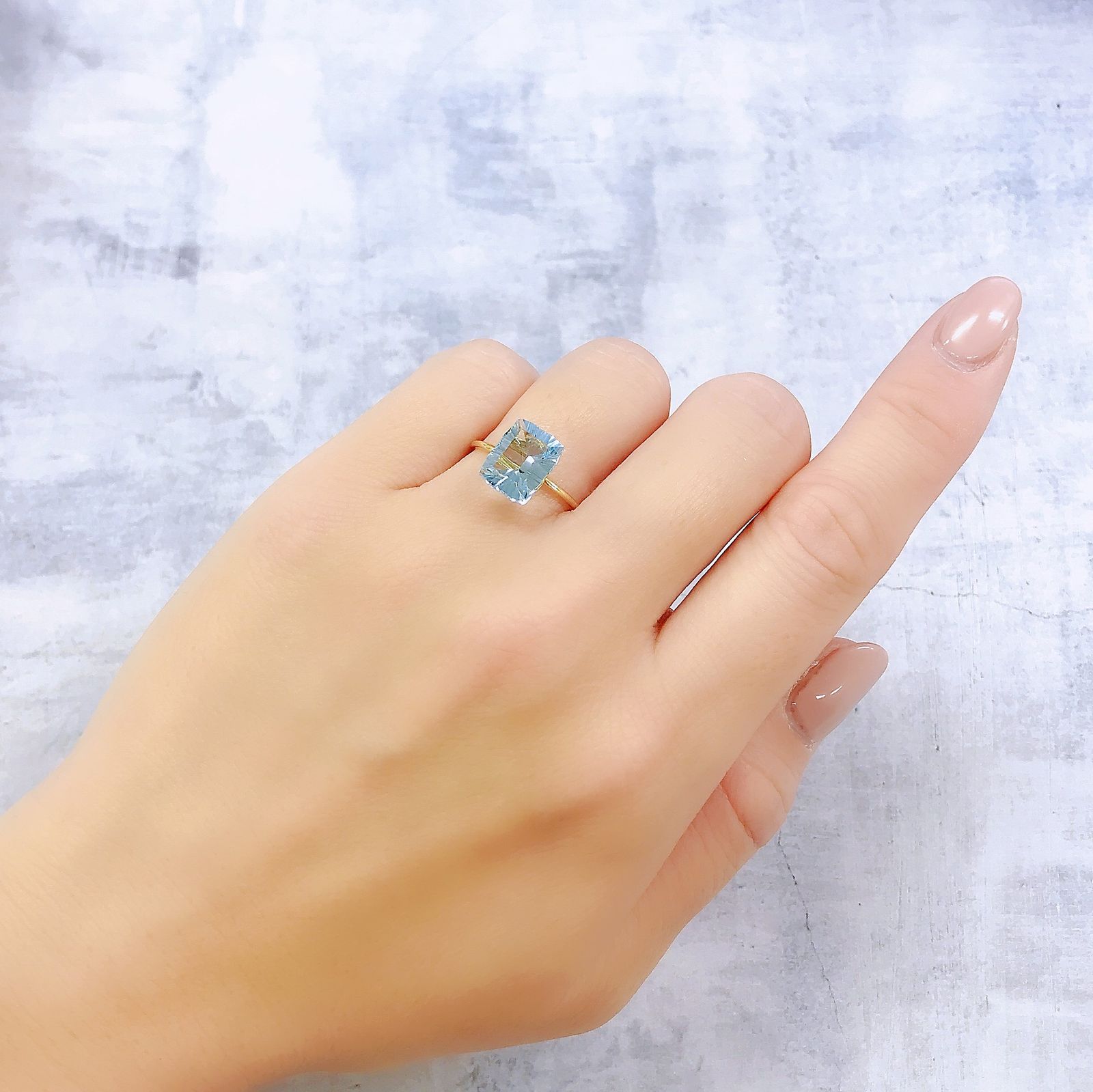 ◇カスタムカット◇ブルートパーズ ブラジル産 3.56ct[221219364]9.8x7.8mm前後