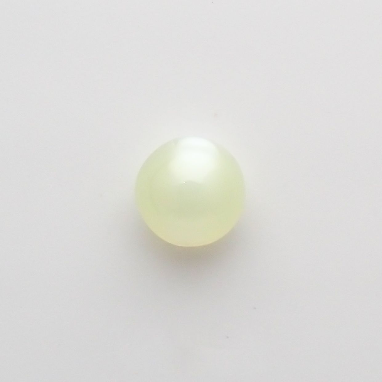 クリソベリルキャッツアイ(宝石名クリソベリル・キャッツアイ) スリランカ産 0.66ct 識別済[210711496]4.3×4.3mm前後