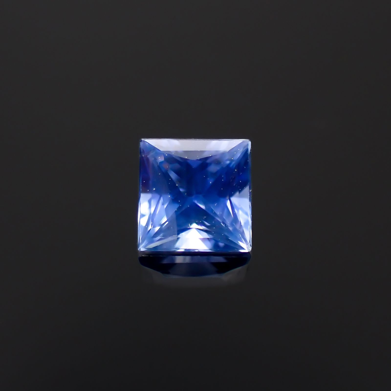 ◇プリンセスカット◇サファイア(宝石名サファイア)スリランカ産 0.22ct 識別済[230622451]3.1x3.1mm前後