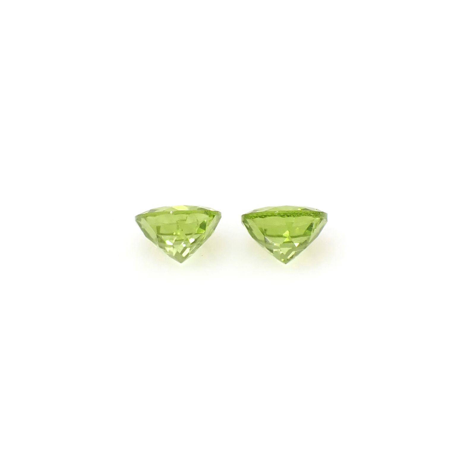 ◇ペアセット◇ペリドット 中国産 1.11ct(2pcs合計) [250730796]5.1x5.1mm前後