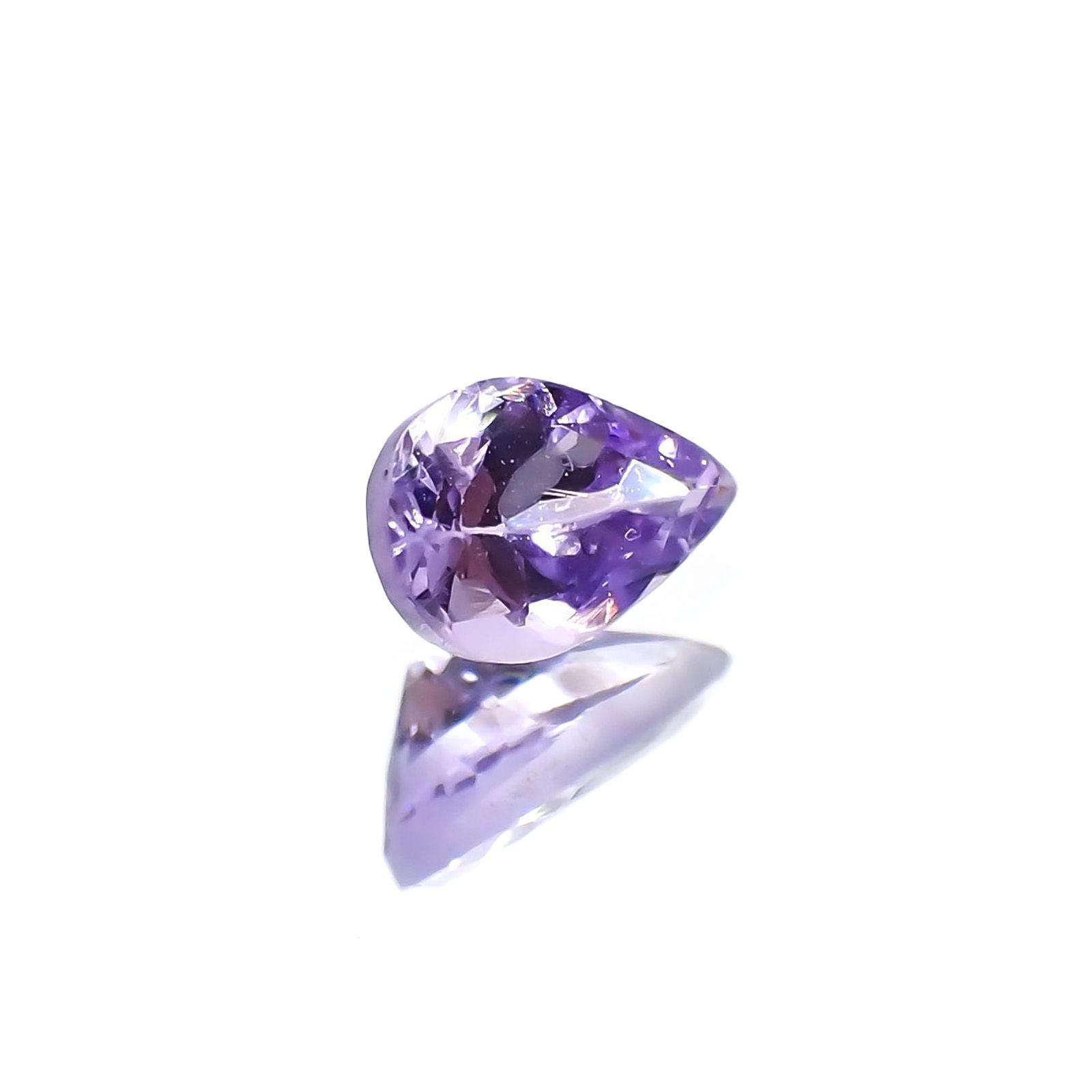 バイオレットゾイサイト(宝石名バイオレット・ゾイサイト)タンザニア産 識別済 0.45ct / 6.1x4mm前後 [220114943]