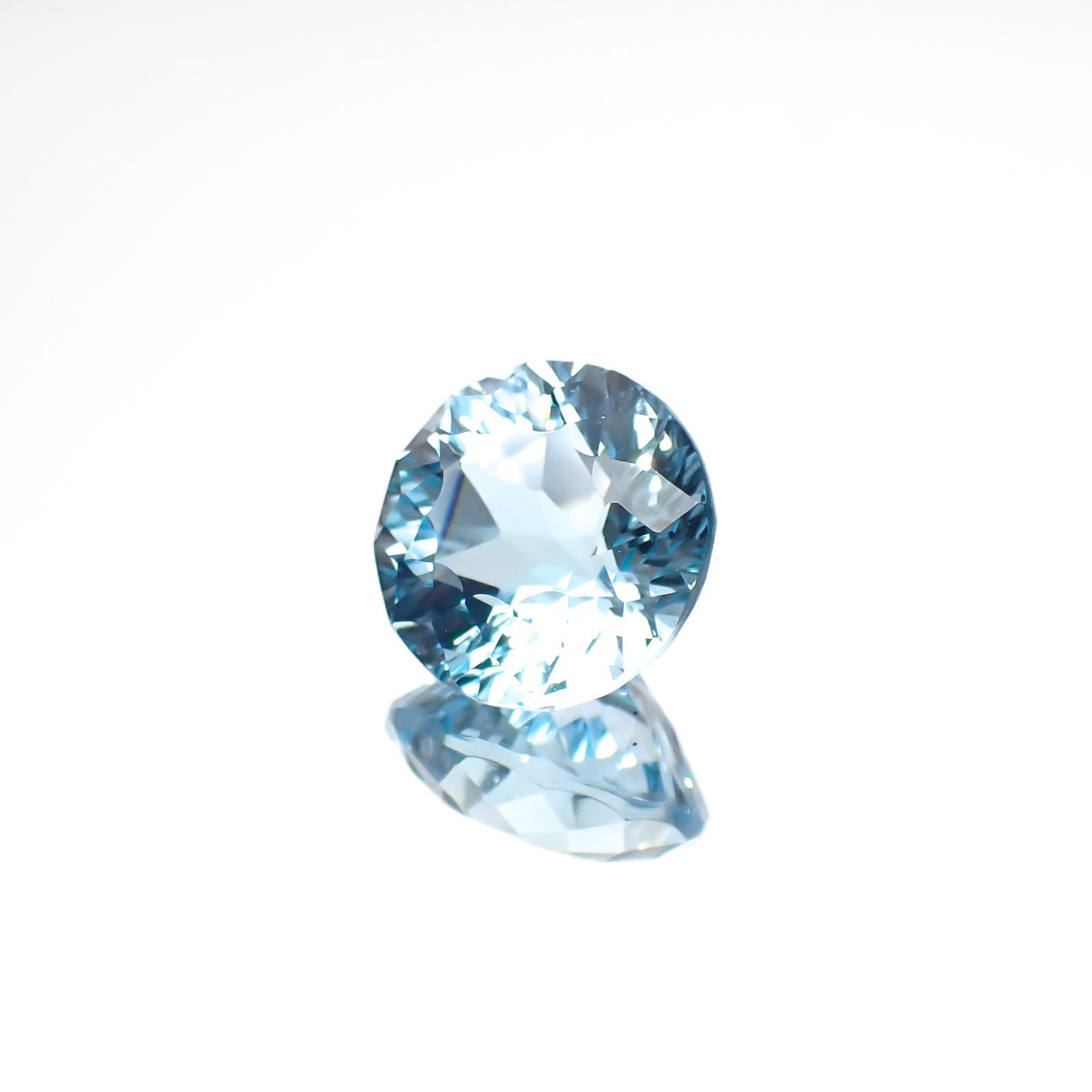 ◇カスタムカット◇ブルートパーズ ブラジル産 4.65ct[221219330]9.9x9.9mm前後