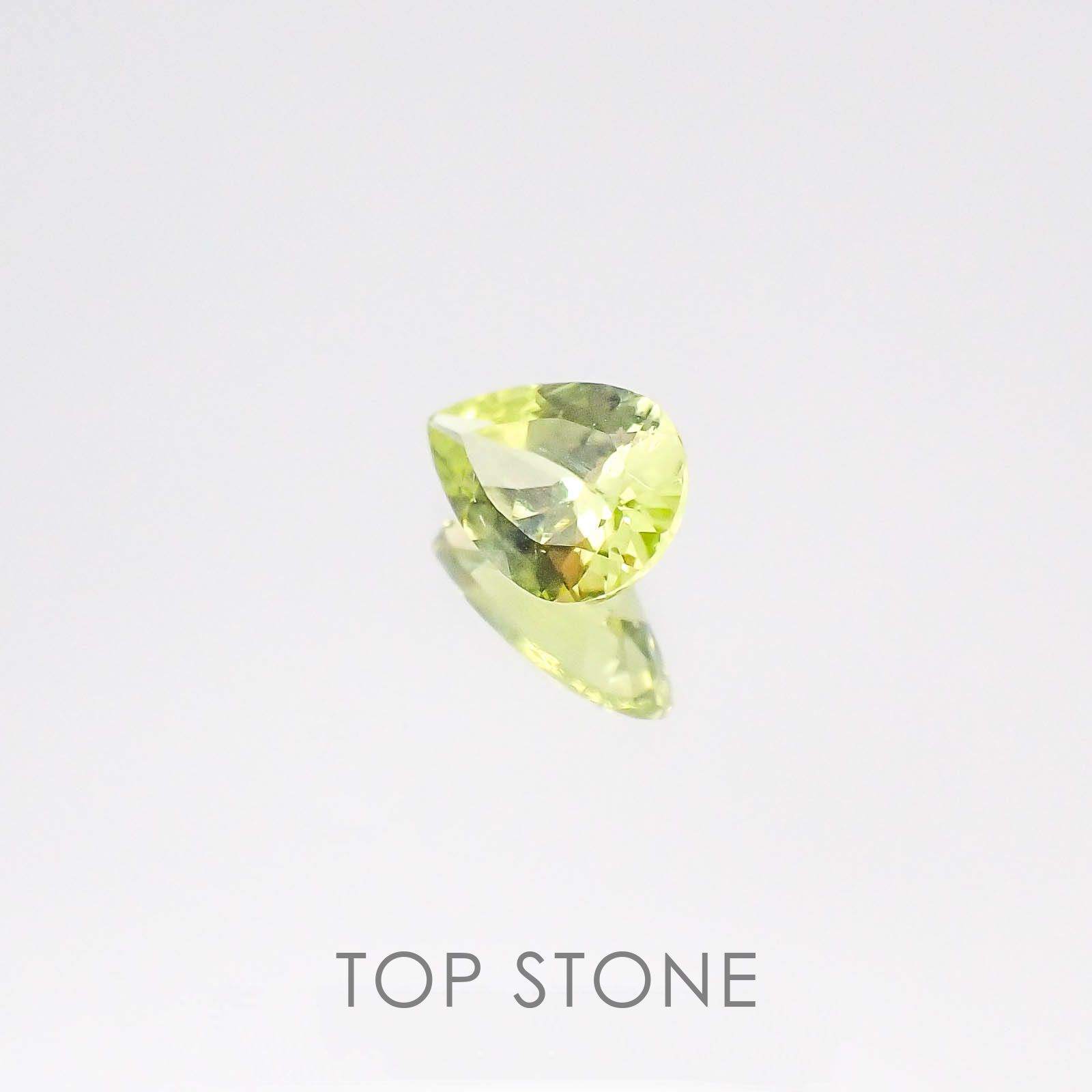 パロットクリソベリル インド産 ルース 0.41ct[20084678]6.2×4.1mm前後