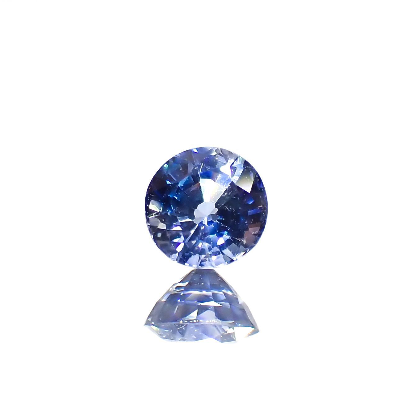 アイスブルーサファイア(宝石名サファイア)スリランカ/マダガスカル産 0.42ct 識別済[220515971]4.4x4.3mm前後