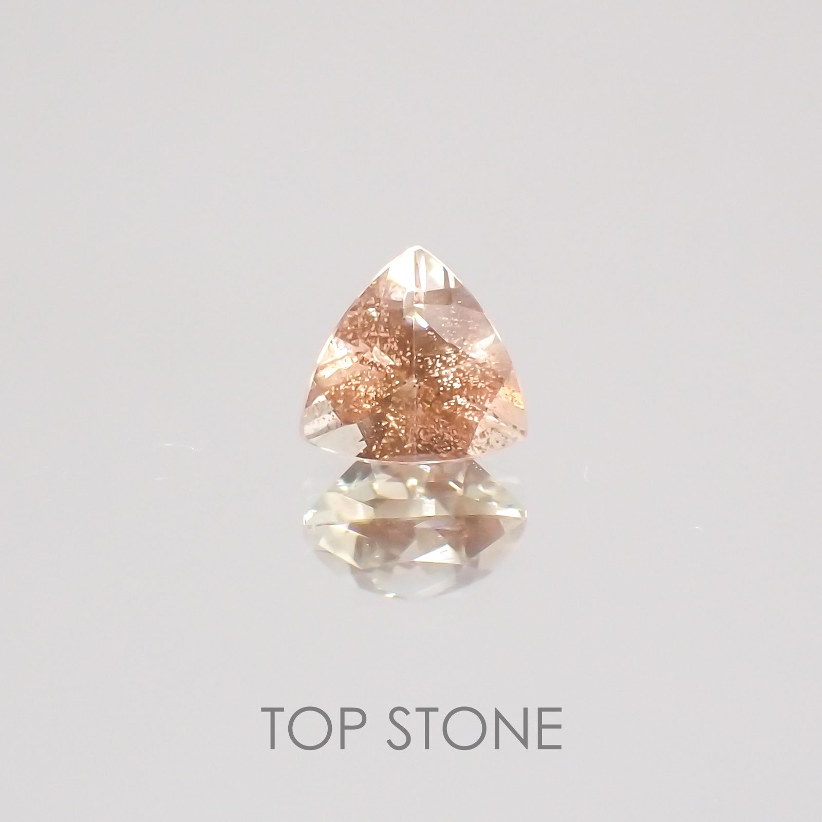 オレゴンサンストーン アメリカ産 ルース 0.46ct[20128877]5×5mm前後