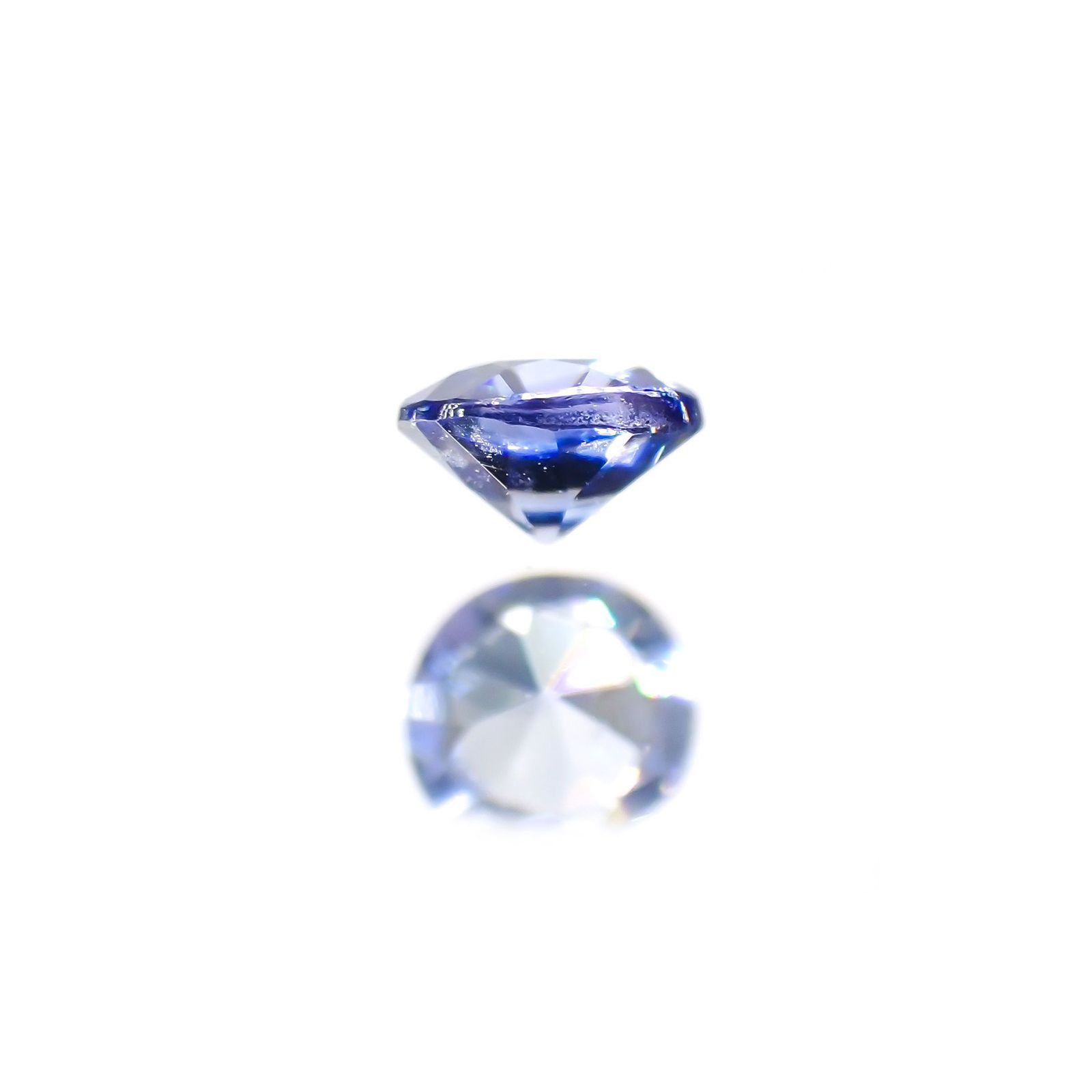 ベニトアイト(宝石名ベニトアイト)アメリカ・カリフォルニア州産 0.088ct 識別済[220114205]2.7x2.6mm前後