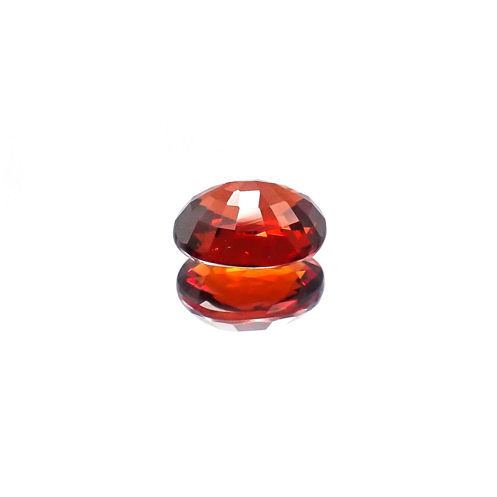 スペサルティンガーネット(宝石名スペサルティン・ガーネット)ナイジェリア産 1.86ct 識別済[230522151]7.8x6.1mm前後