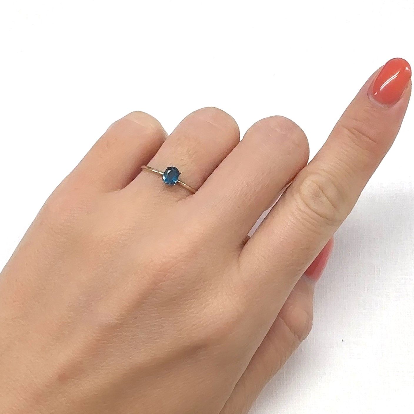 オーシャンブルーカイヤナイト(宝石名カイヤナイト)インド・オリッサ州産 0.45ct 識別済[240929163]5x4mm前後