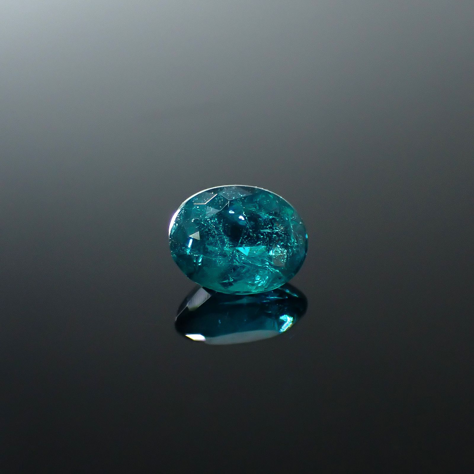 パライバトルマリン(宝石名トルマリン/別名パライバ・トルマリン)ブラジル産 0.74ct GIA鑑付[250931149]6.3x5.01mm前後