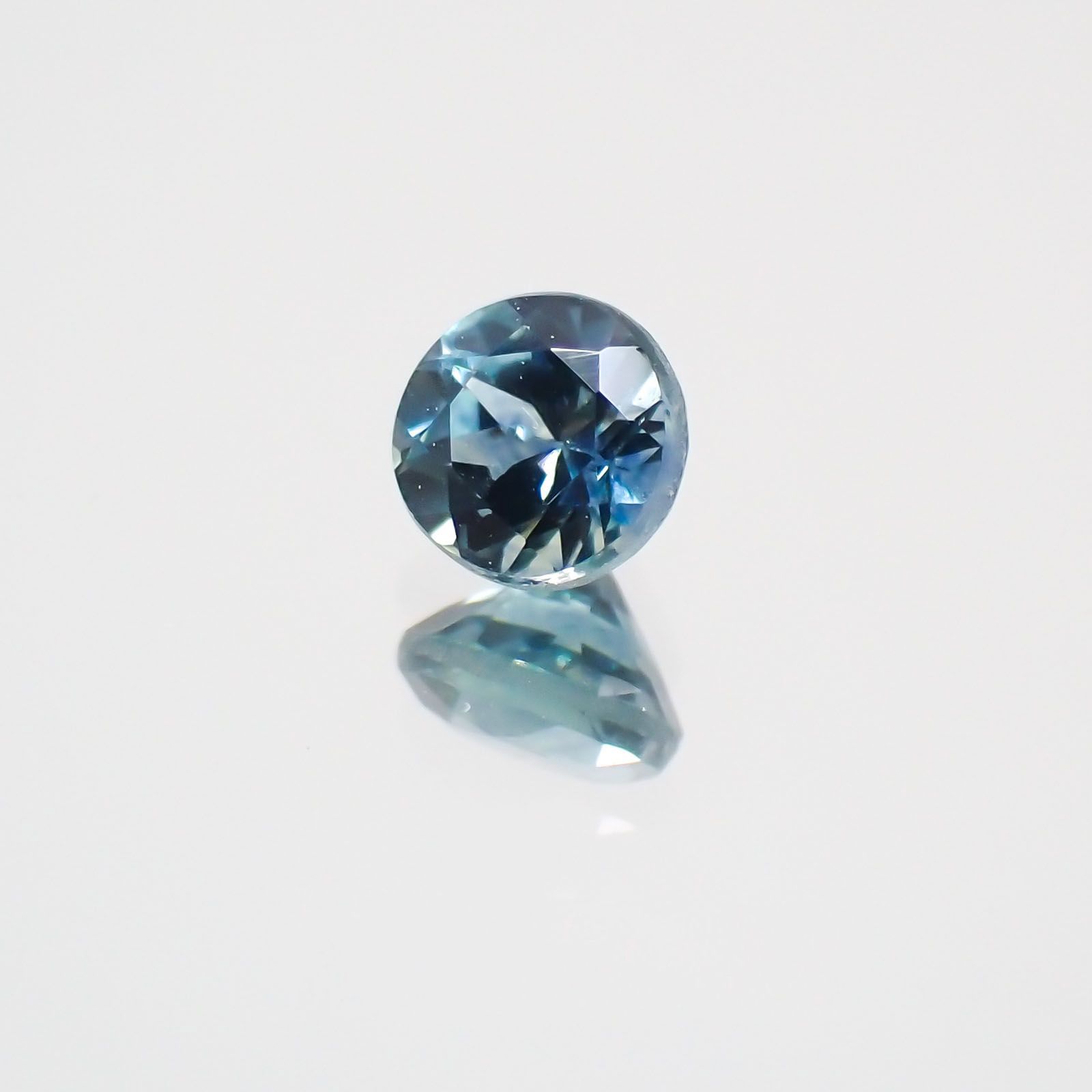 モンタナサファイア アメリカ産 ルース 0.27ct[21019488]3.5×3.6mm前後