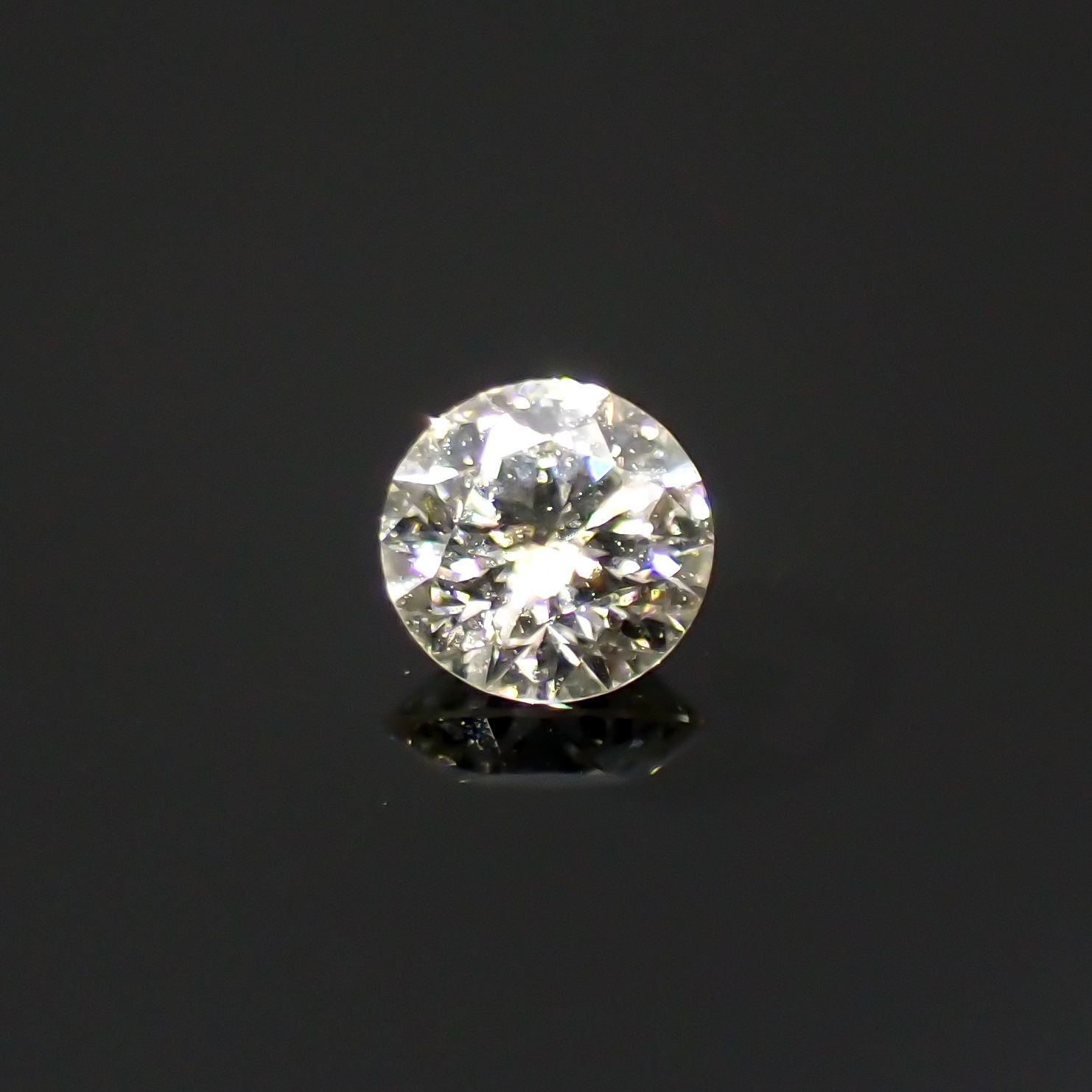 【専用】ダイヤモンド　0.352ct　八角形　H\u0026C　ハート＆キューピッド