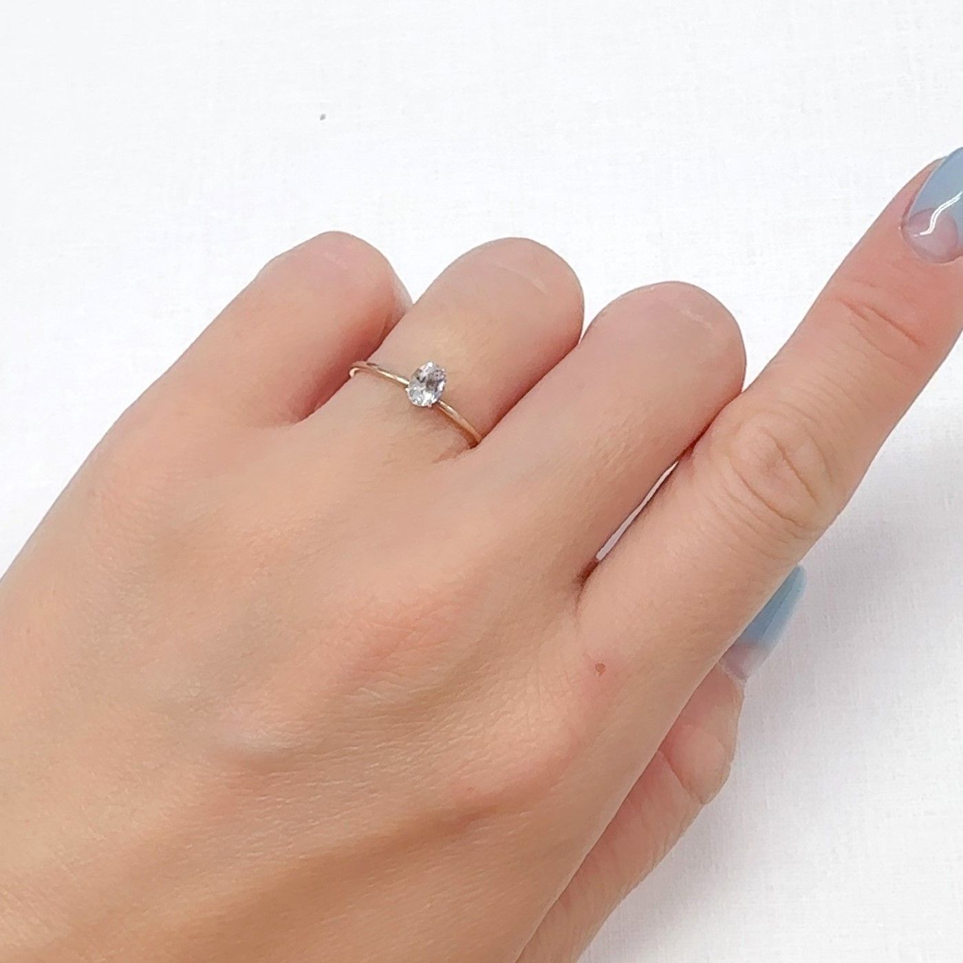 レインボームーンストーン ザンビア産 0.29ct[240828617]4.8x3.6mm前後
