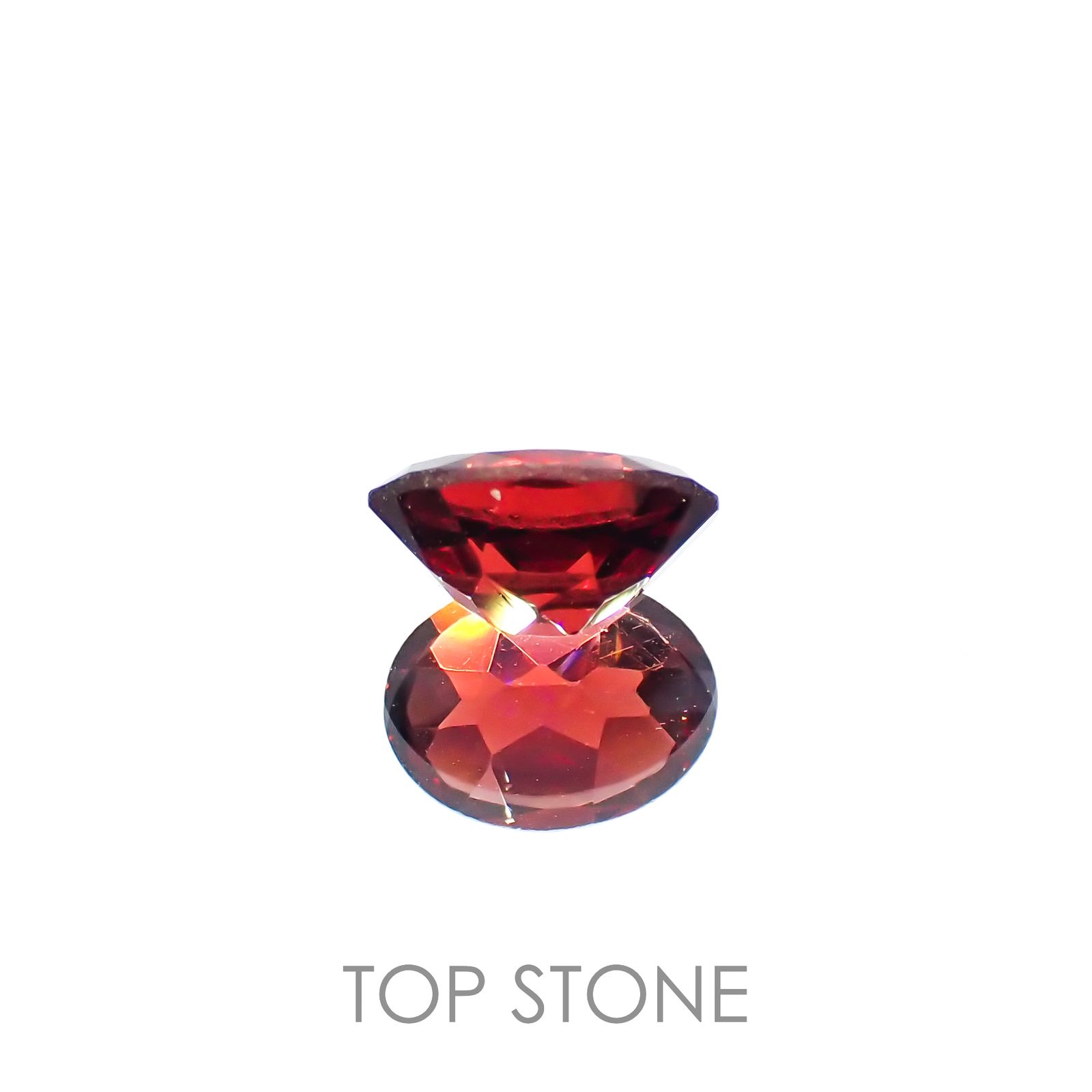 パイロープアルマンディンガーネット(宝石名パイロープ アルマンディン・ガーネット)ブラジル産 1.52ct 識別済[221219544]8x6.1mm前後