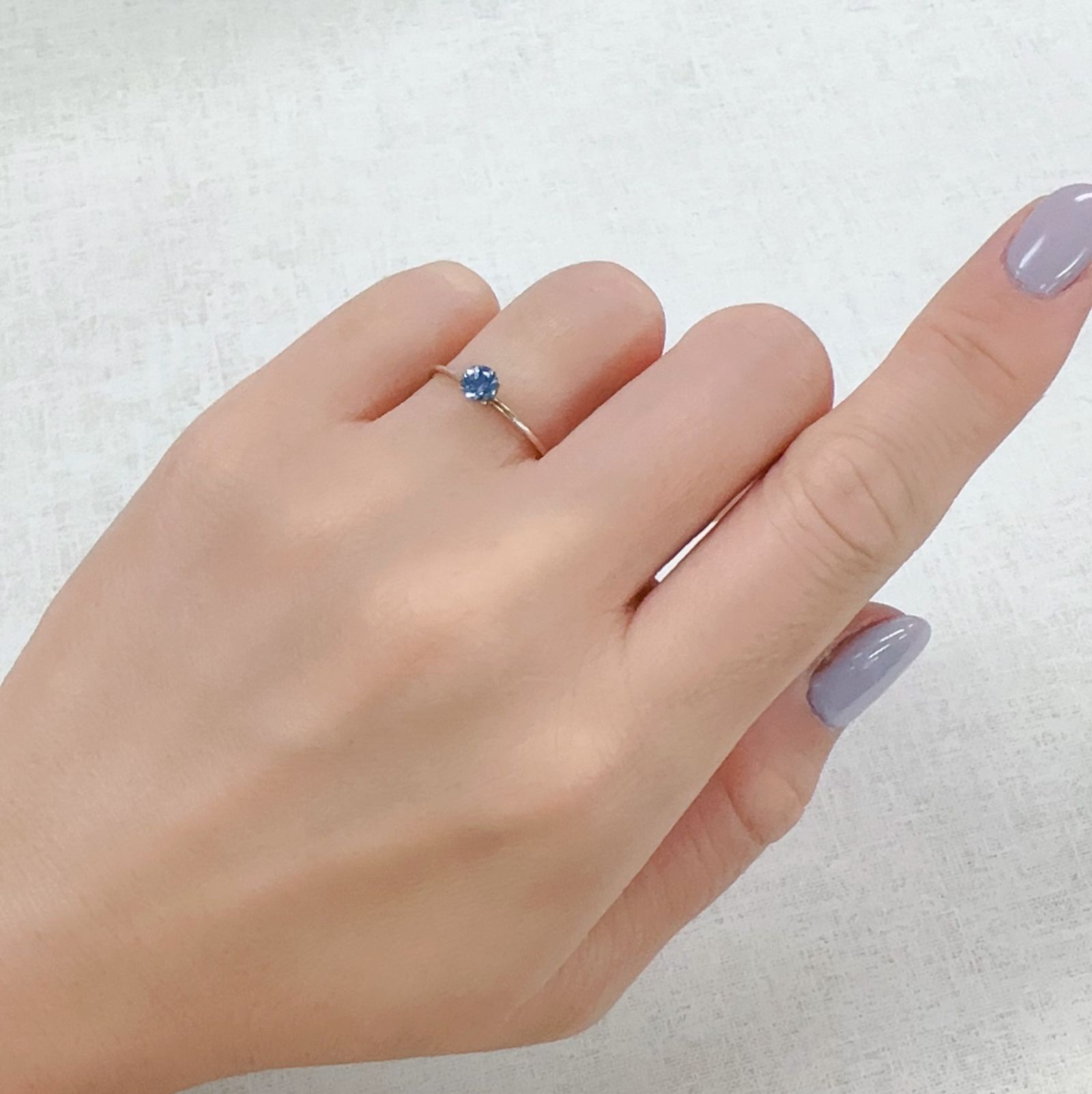 モンタナサファイア アメリカ・モンタナ州産 0.35ct[230823029]3.9x3.9mm前後