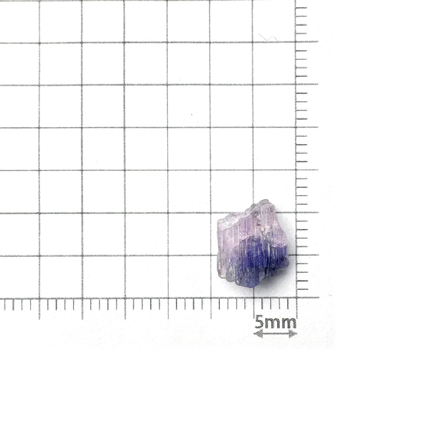 バイカラータンザナイト 原石 タンザニア産 2.49ct[231224981]10.3x8mm前後