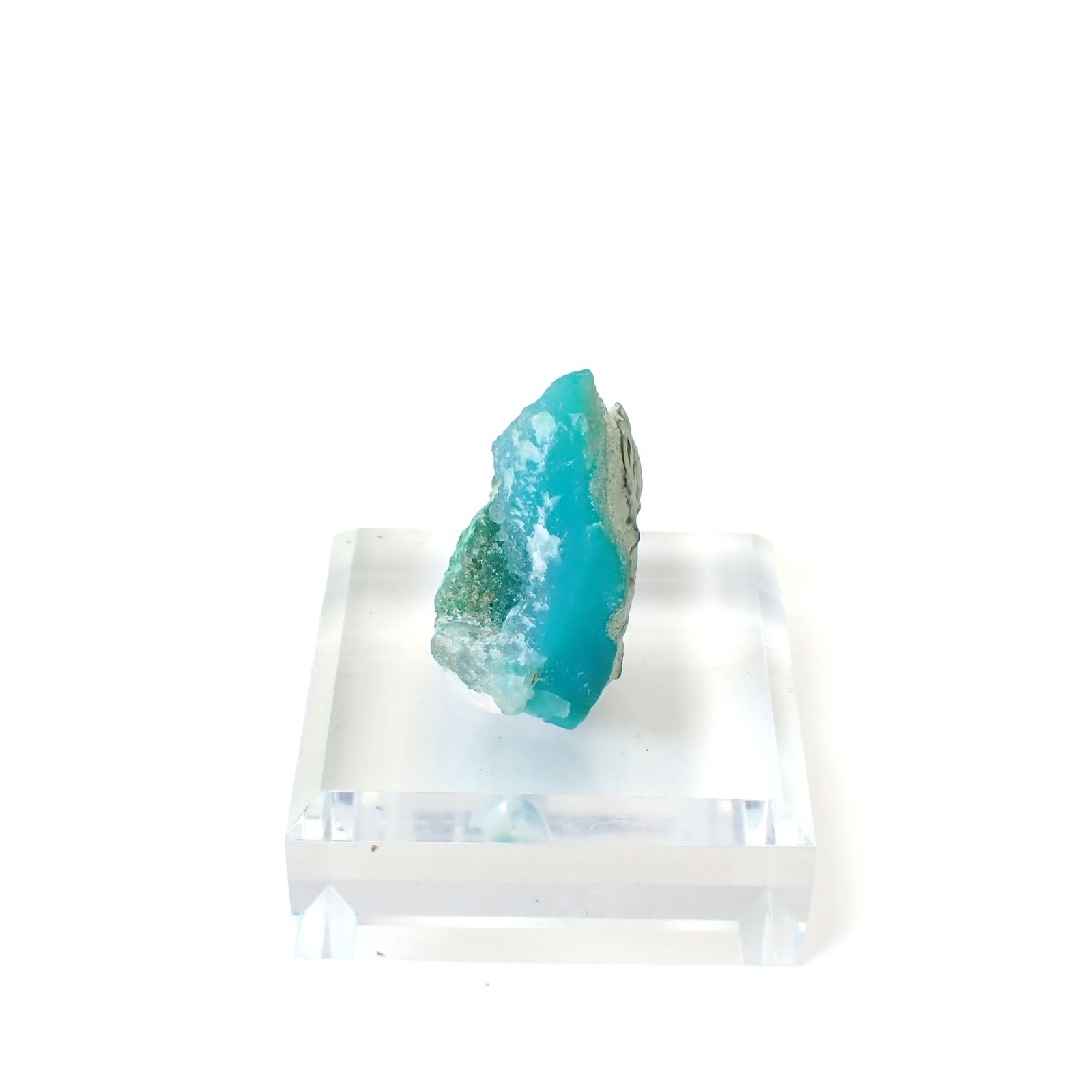 ジェムシリカ原石 アメリカ・アリゾナ州レイマイン産 アクリル台座付き 108.56ct(21.71g) / 20.7x31.4x39.5mm前後 [260632496]