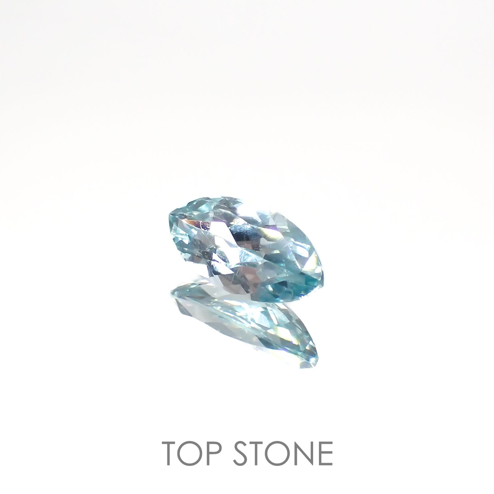 シーフォームカイヤナイト(宝石名カイヤナイト)タンザニア産 1.20ct 識別済[220616279]10x5mm前後