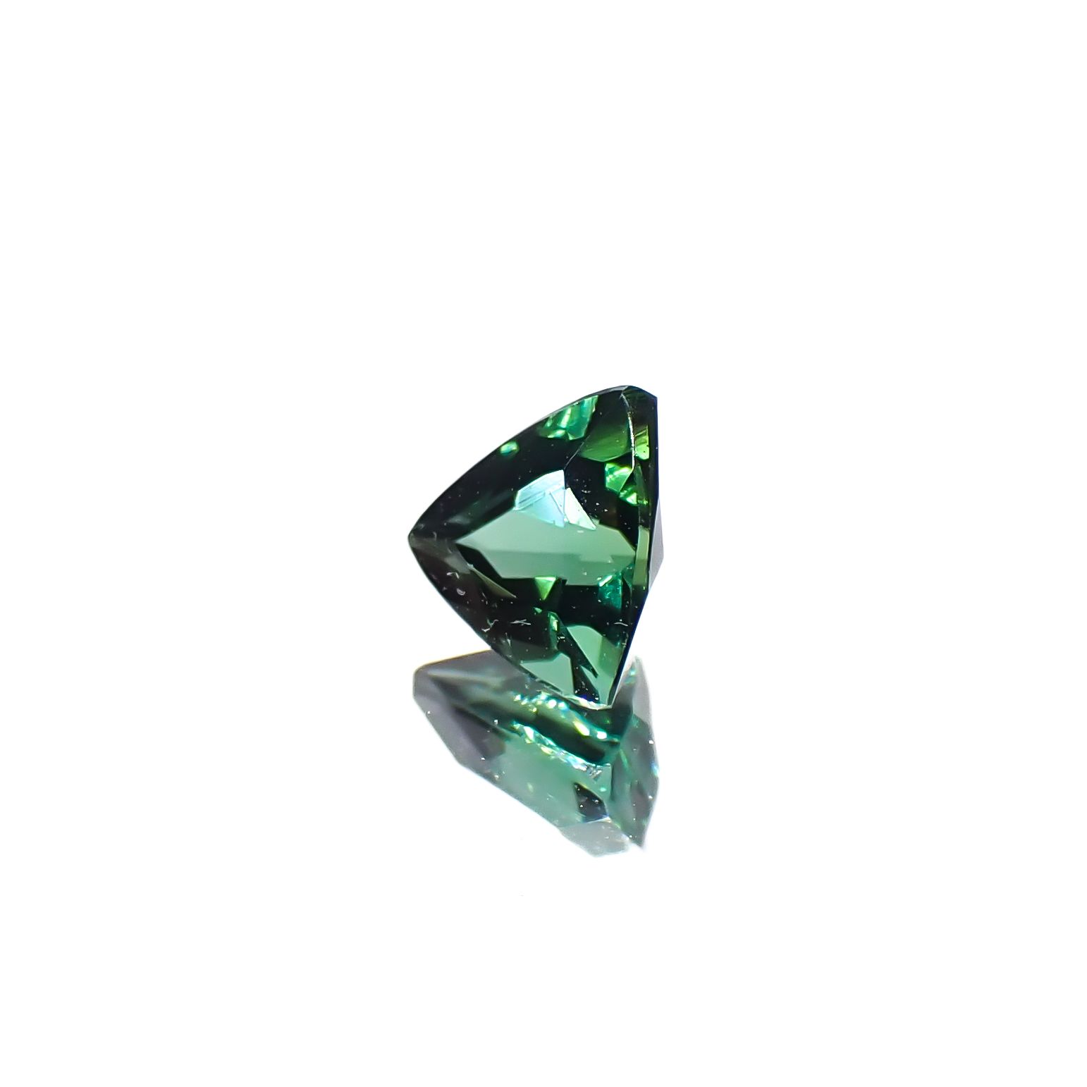 ブルーグリーントルマリン ブラジル産 0.37ct[240628384]4.8x4.7mm前後