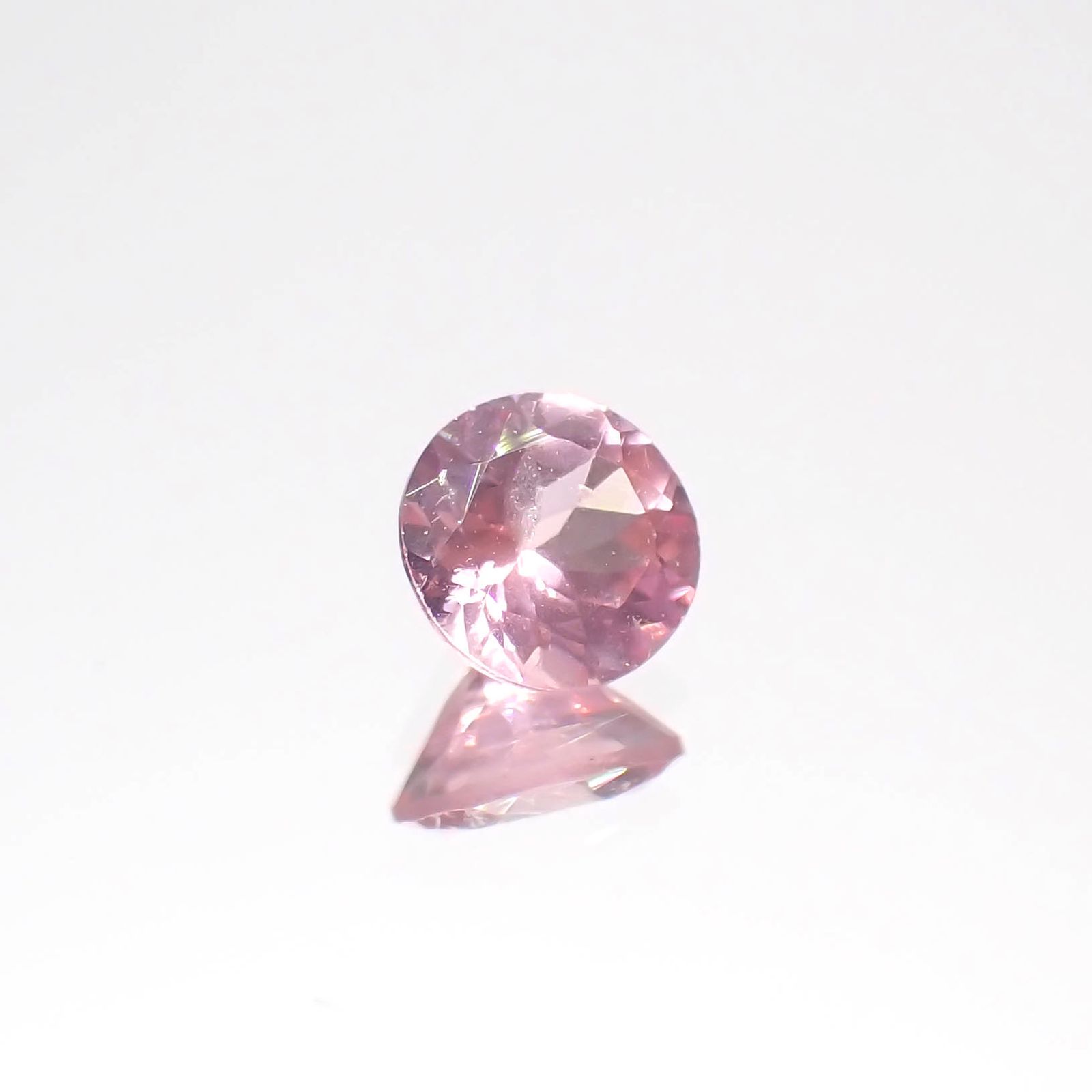 シルキーピンクスピネル タンザニア産 0.36ct[230421572]4.3x4.3mm前後