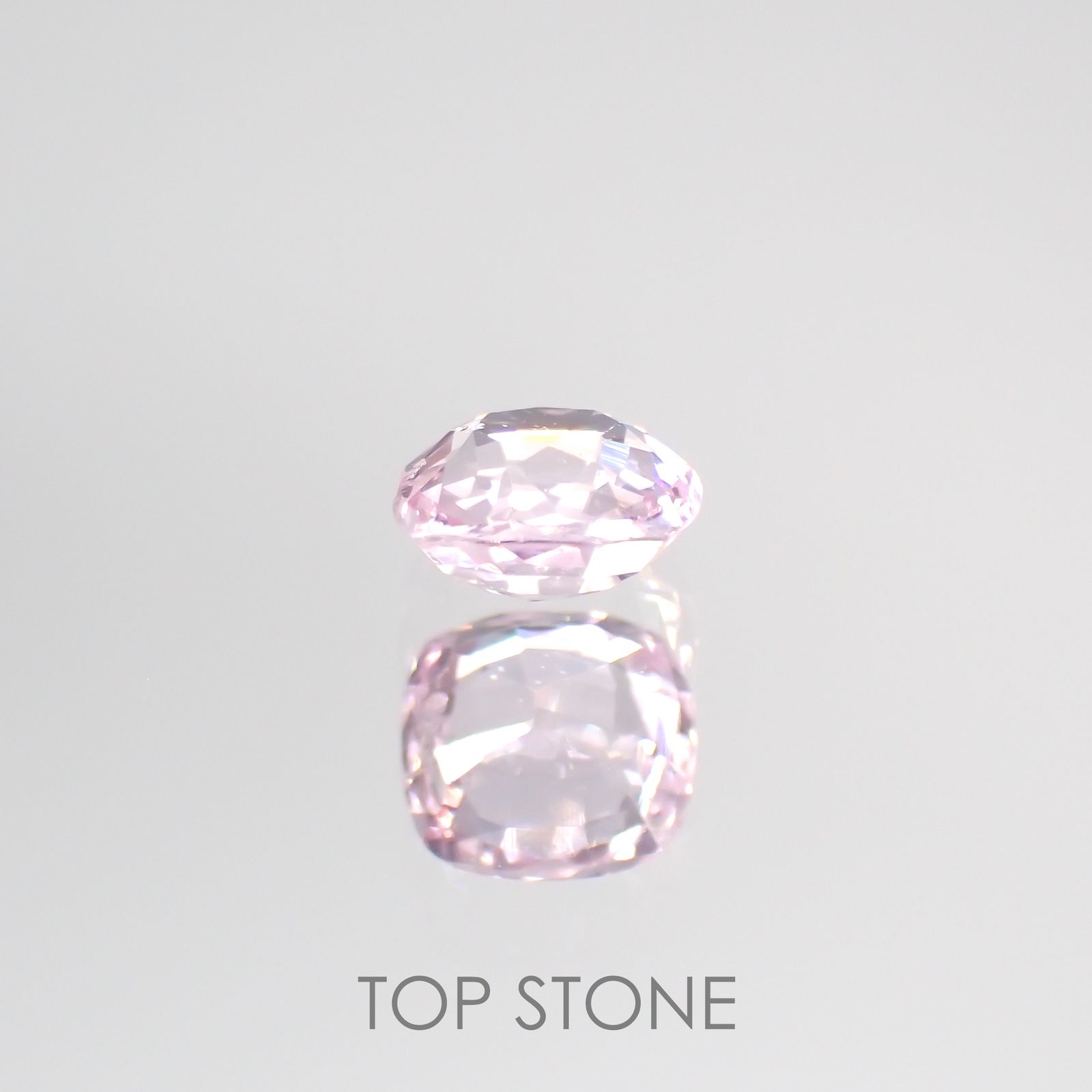 ピンクサファイア(宝石名ピンク・サファイア) マダガスカル/スリランカ産 0.32ct 識別済[210712558]3.8×3.8mm前後