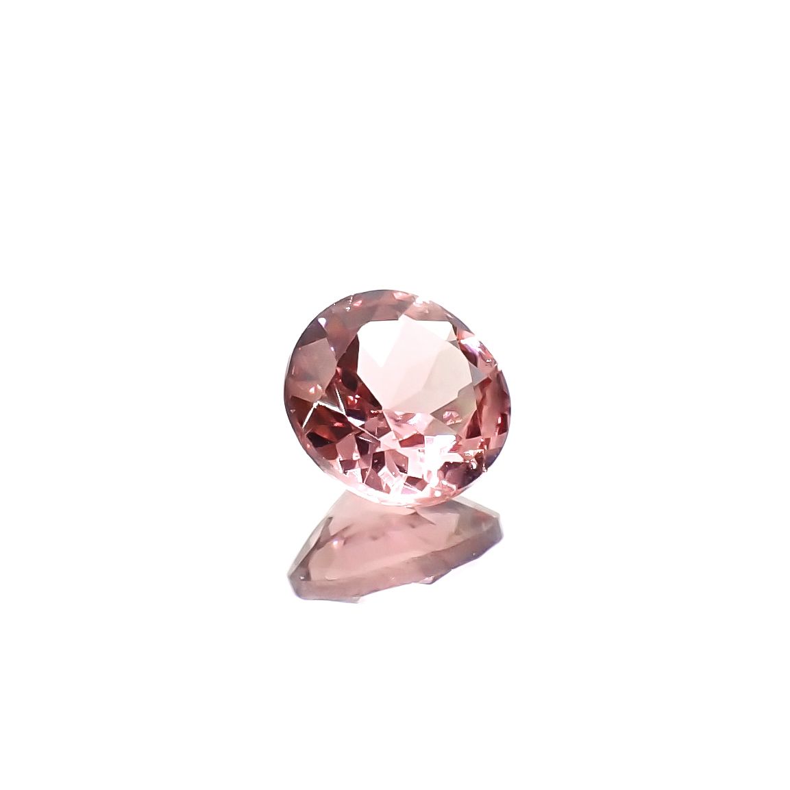 カラーシフトマラヤガーネット タンザニア産 0.89ct[231124342]5.9x5.9mm前後