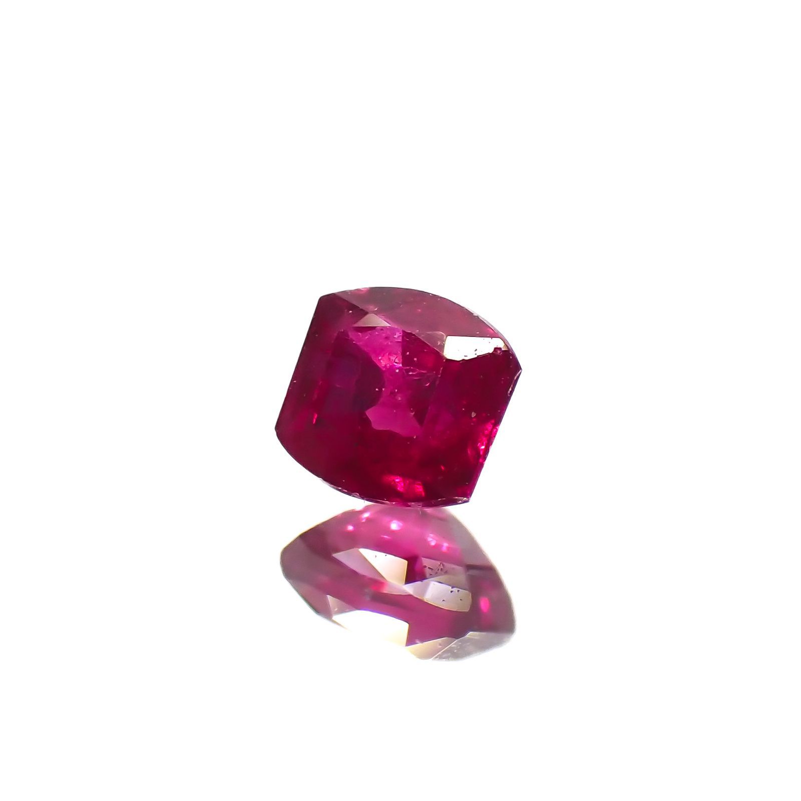 ルビー モザンビーク/ビルマ産 0.18ct[220616213]2.8x2.7mm前後