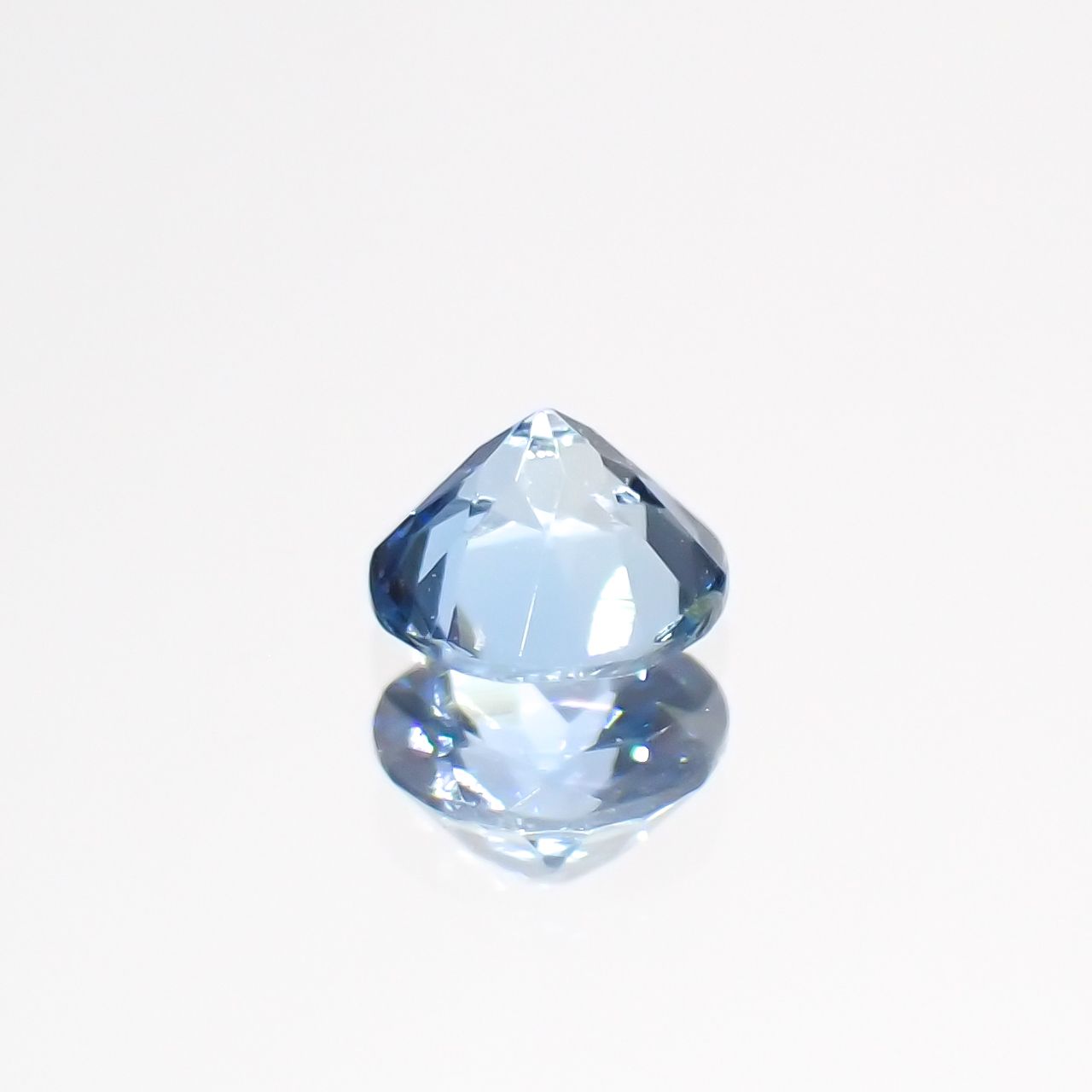 サンタマリアアクアマリン(宝石名アクアマリン)ブラジル産 0.15ct 識別済[230421851]3.5x3.5mm前後