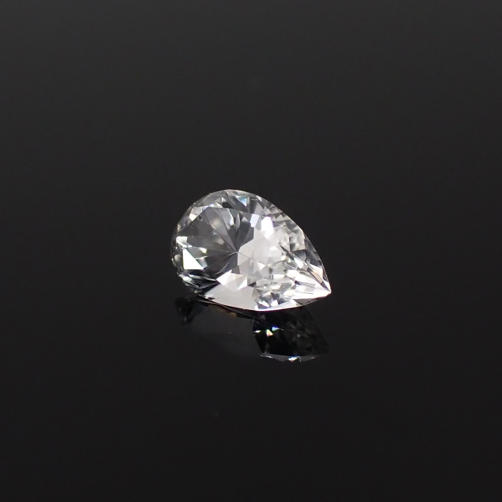 フェナカイト ウクライナ産 0.36ct[231224944]6x3.7mm前後