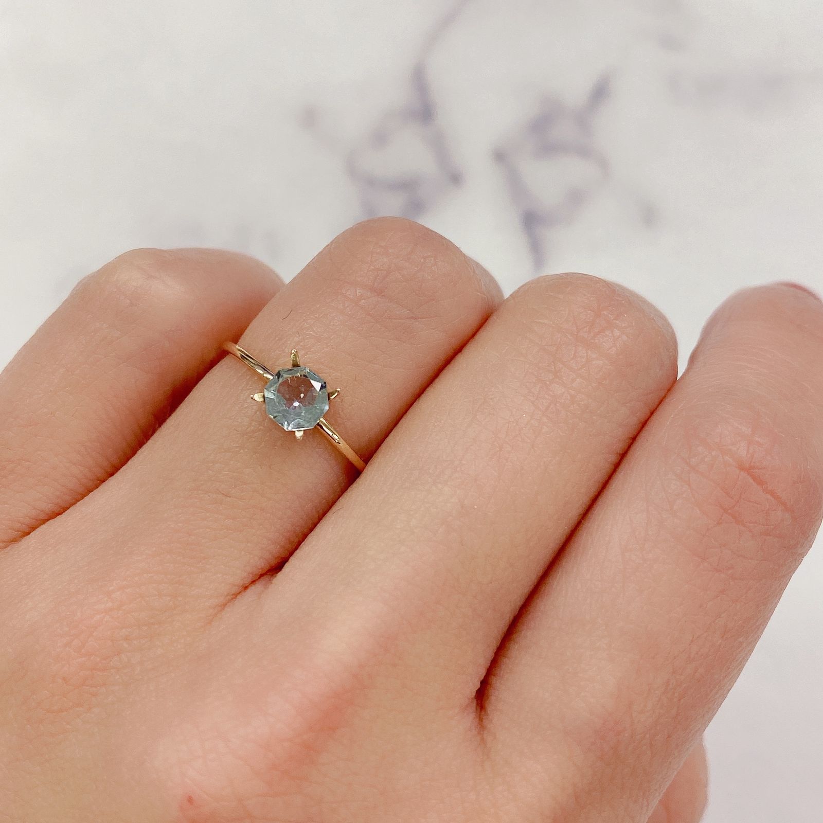 <ランダムセレクト1個販売> ◇オクタゴンカット◇アクアマリンSA(宝石名アクアマリン) ブラジル産 0.40ct前後 識別済[21029585]5×5mm前後