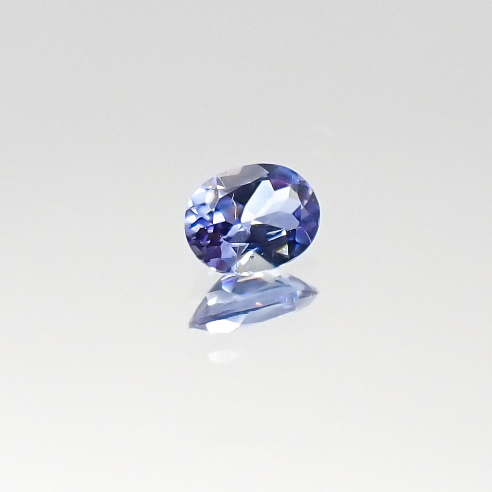 ベニトアイト アメリカ産 ルース 0.161ct[20095843]4×3mm前後