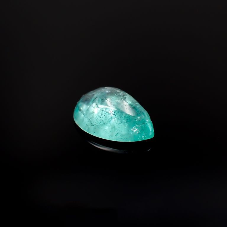 パライバトルマリン(宝石名トルマリン/別名パライバ・トルマリン)ブラジル・キントス鉱山産 0.629ct ソ付(宝貴協)[221018756]7x4.6mm前後
