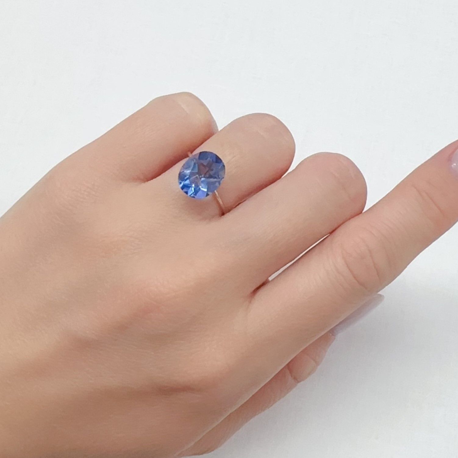 カラーチェンジフローライト ブラジル産 4.15ct[240326606]10.9x8.9mm前後