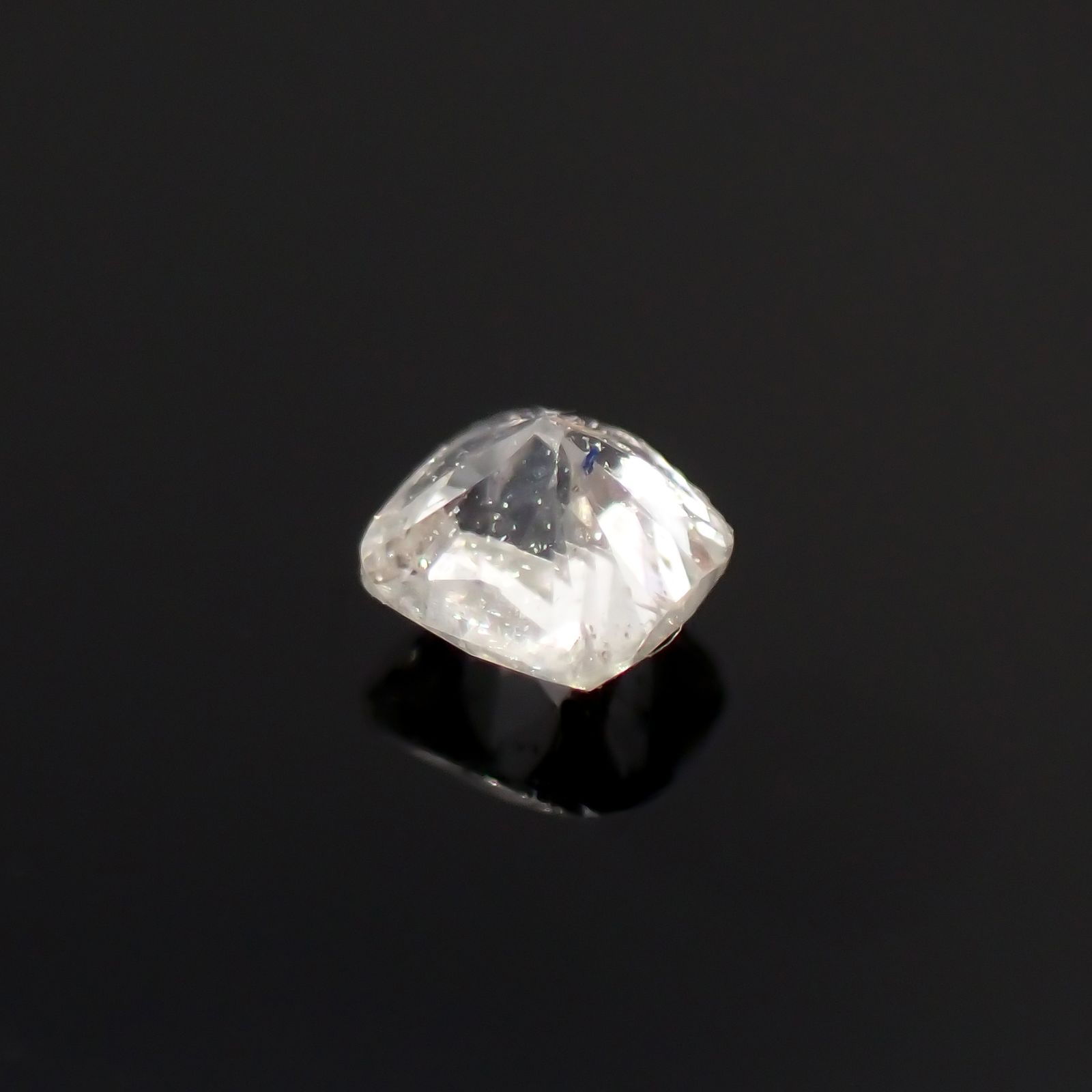 ◇オールドマインカット◇ダイヤモンド I1-SI2/F 0.040ct[231023629]1.9x1.8mm前後