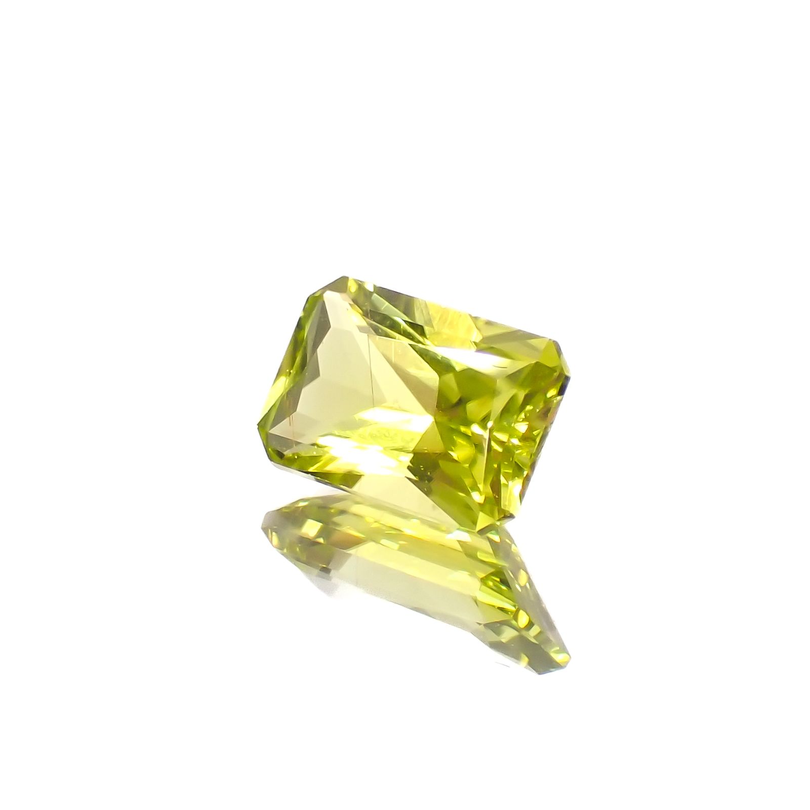カナリートルマリン ザンビア・カナリー鉱山産 0.50ct[230823138]6x3.8mm前後