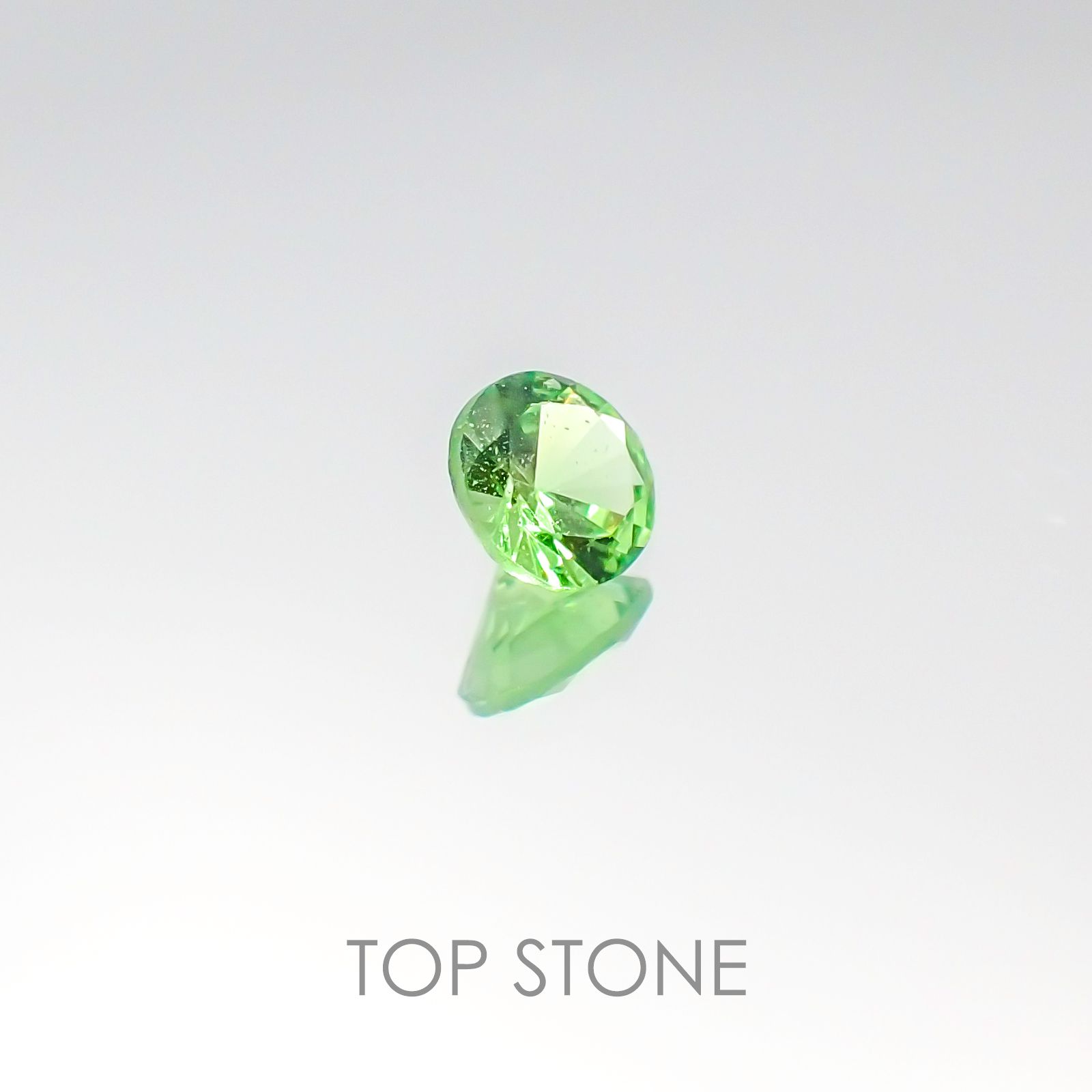 ミントガーネット ケニア産 ルース 0.25ct[20096104]4×4mm前後
