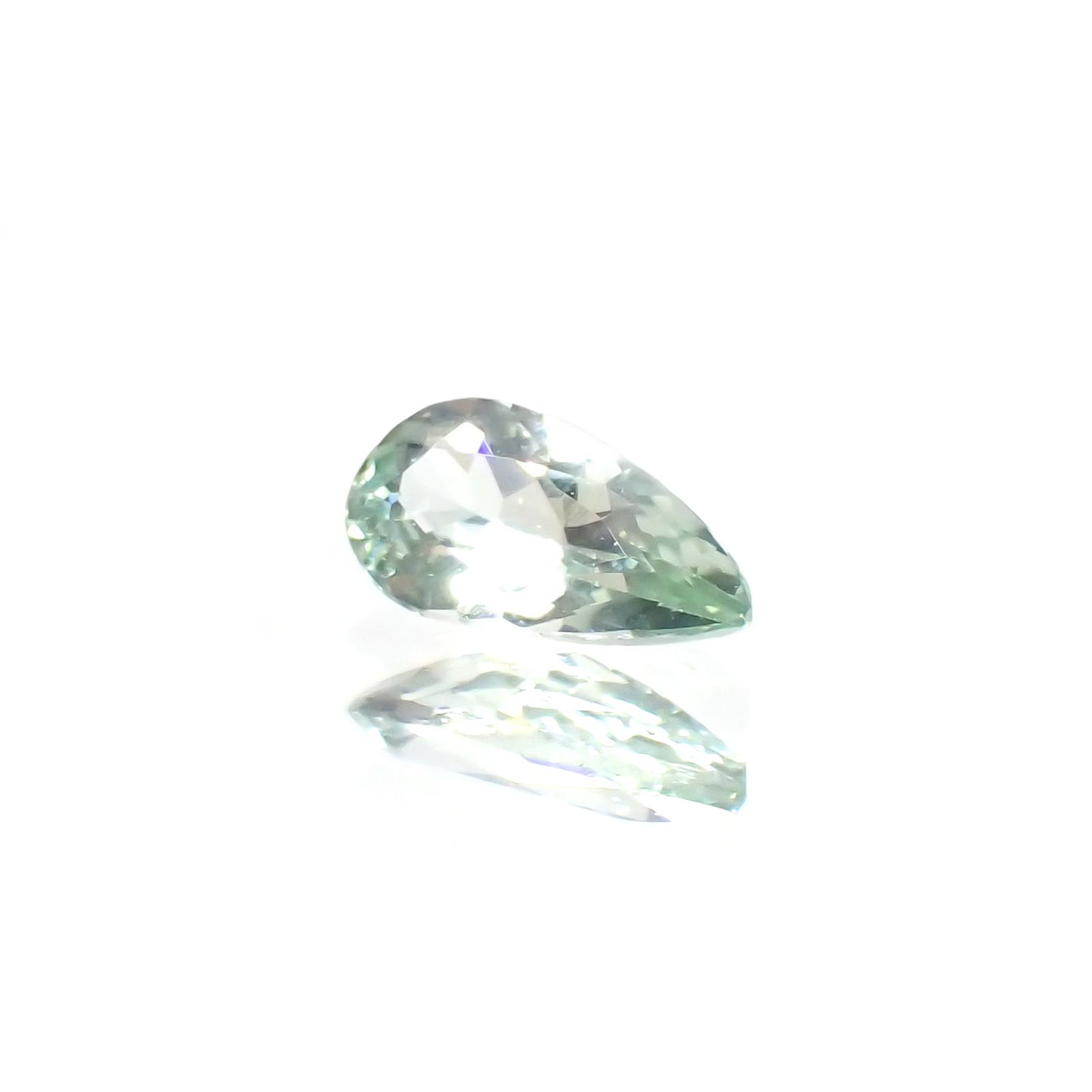 コーネルピン タンザニア産 0.12ct / 4.8x2.5mm前後 [231023859]