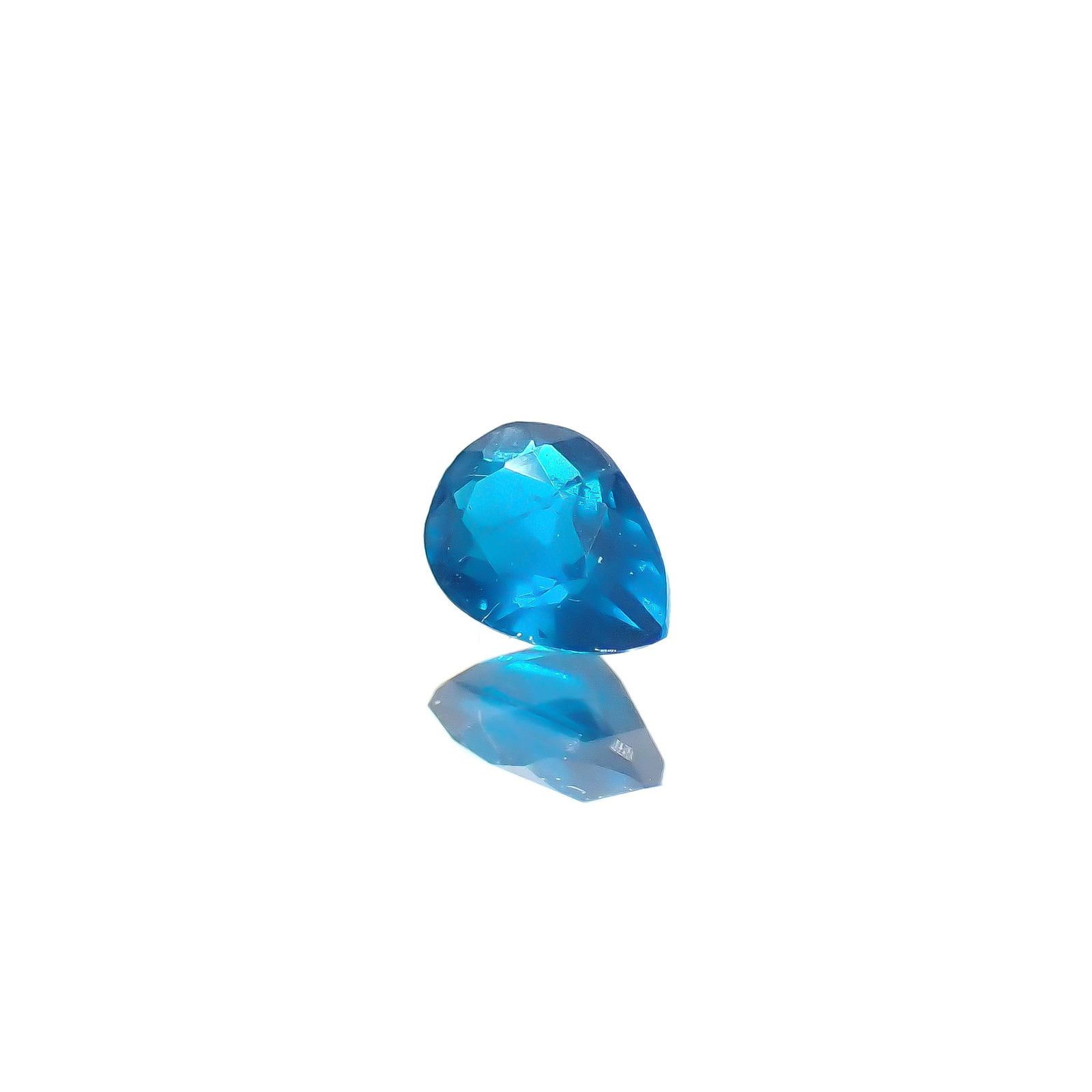 アウイナイト フルオレッセンス(宝石名アウイナイト)ドイツ産 0.11ct 識別済[240527502]4x2.8mm前後