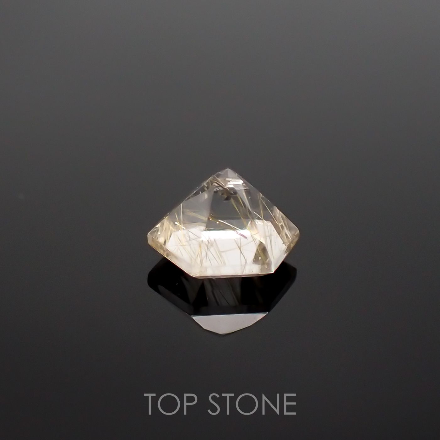 ◇ヘキサゴンカット◇ルチルクォーツSA ブラジル産 ルース 0.51ct[210611302]5×5mm前後