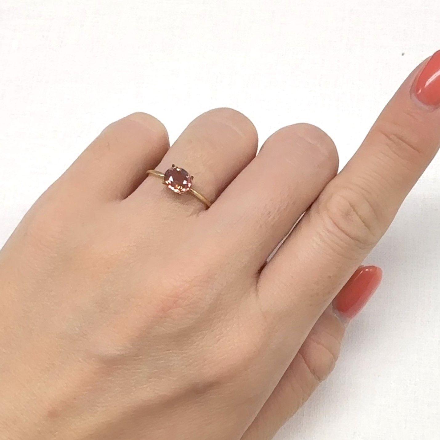 ローズピンクトルマリン(宝石名ピンク・トルマリン)ブラジル/アフリカ産 0.98ct 識別済[240929138]6.7x5.8mm前後
