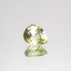 クリソベリル(宝石名クリソベリル)マダガスカル産 0.68ct 識別済[220114492]5.9x4.9mm前後