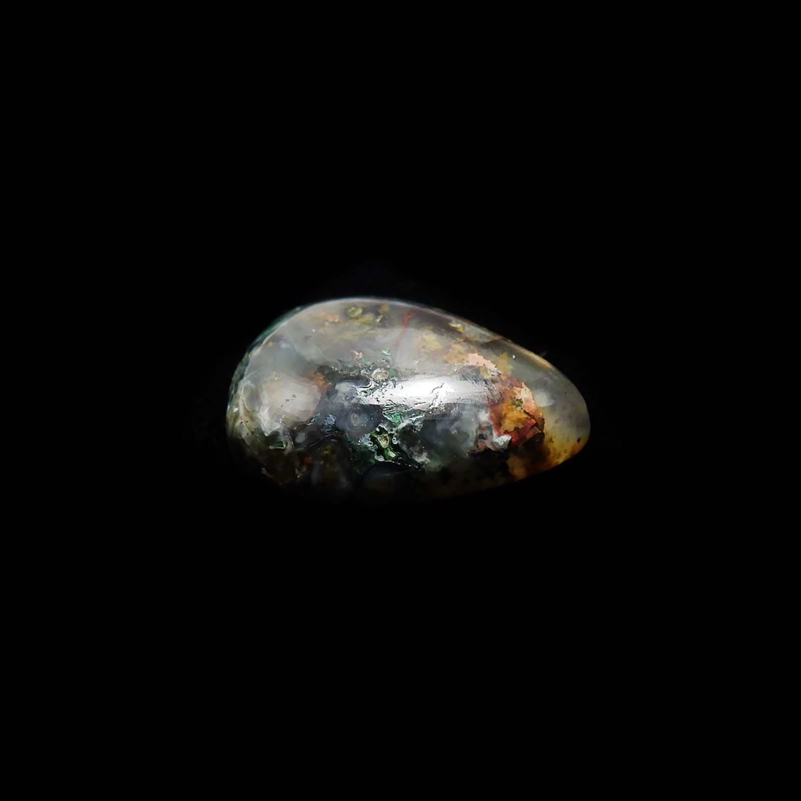 コッパークリソコラインカルセドニー インドネシア産 7.93ct / 16.5x12.2mm前後 [240125548]