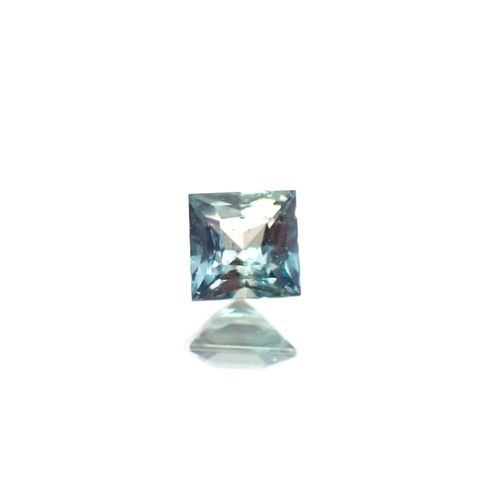 ◇プリンセスカット◇アレキサンドライト ブラジル産/EmeraldMains社製 0.083ct[240527593]2.4x2.4mm前後