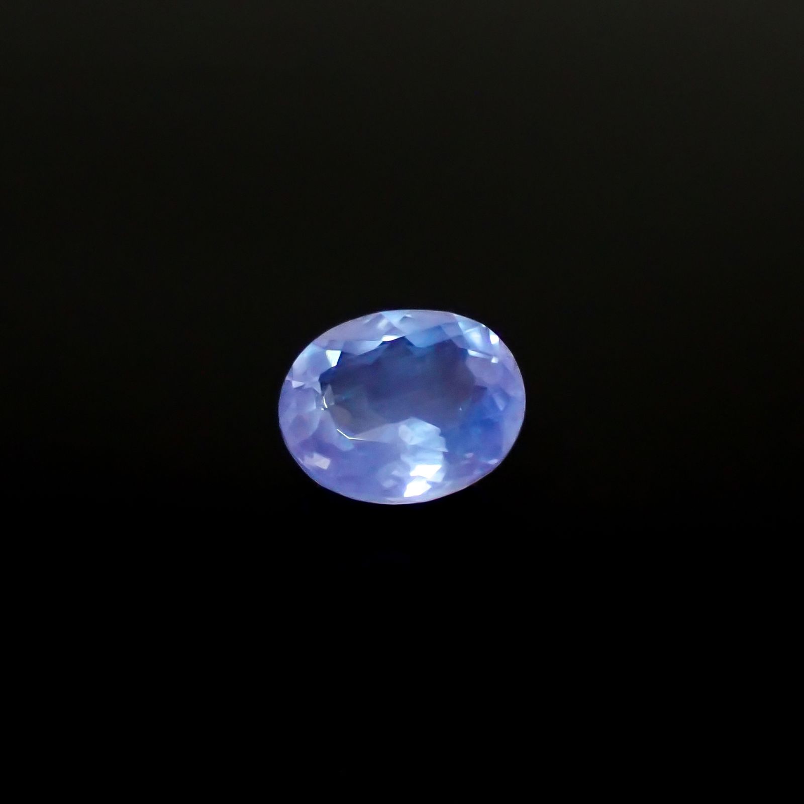 アパタイト フルオレッセンス ジンバブエ産 1.46ct[240929093]7.8x6.6mm前後