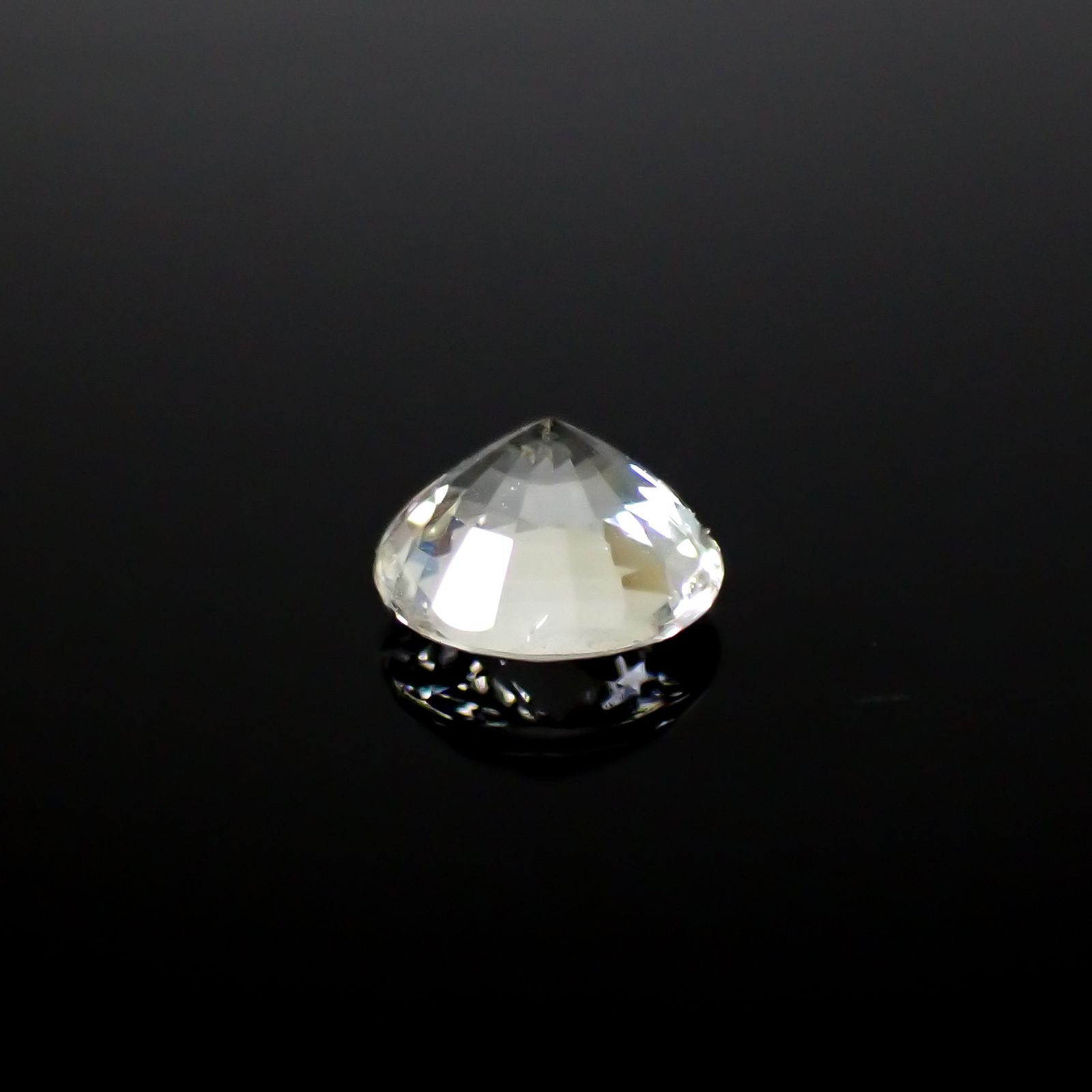 リューコガーネット ビルマ産 0.93ct [241229672]6.1x6.1mm前後